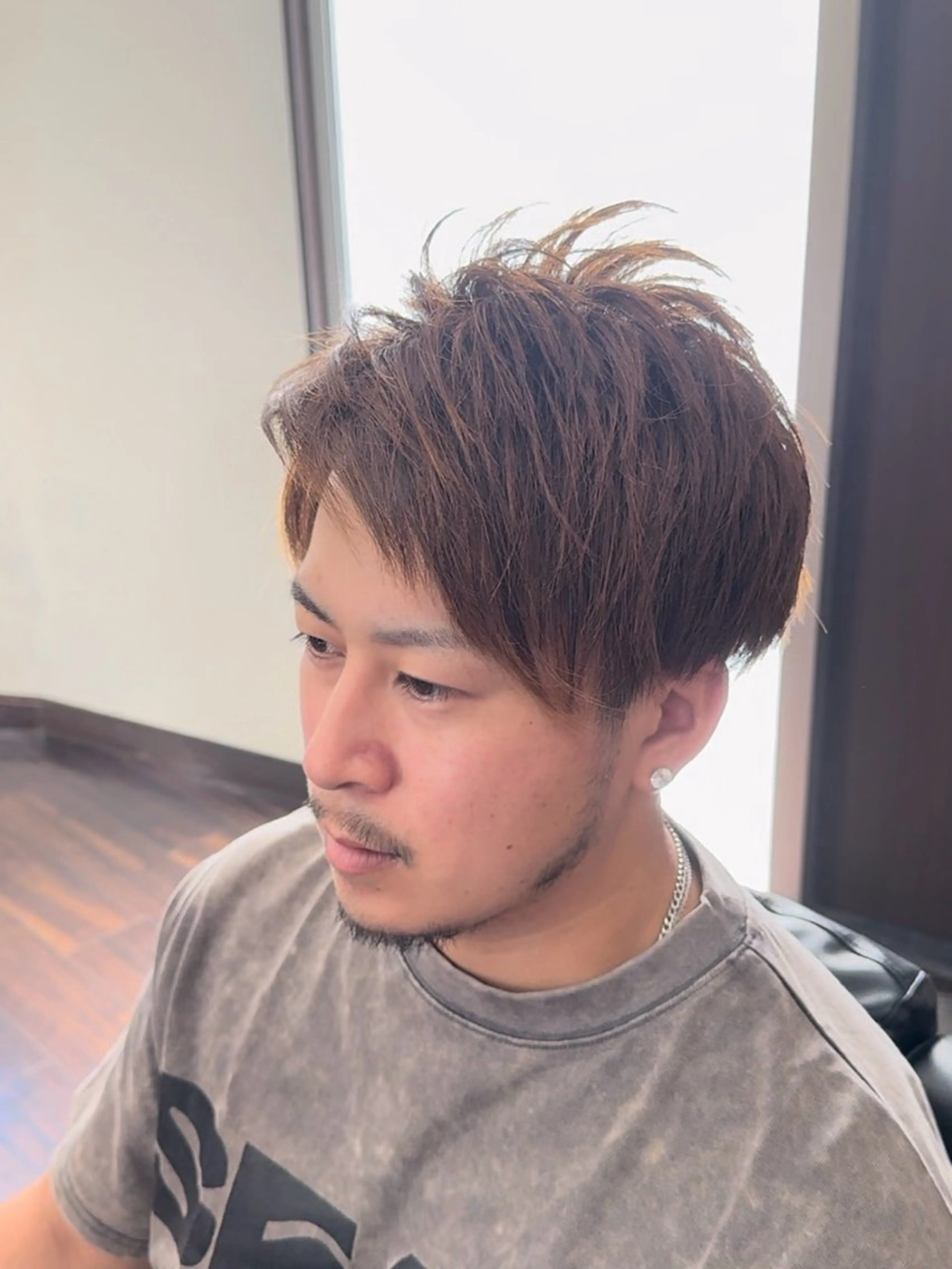 ショート カラー メンズ ブラウンカラー ショートヘア 早川 太貴のヘアスタイル