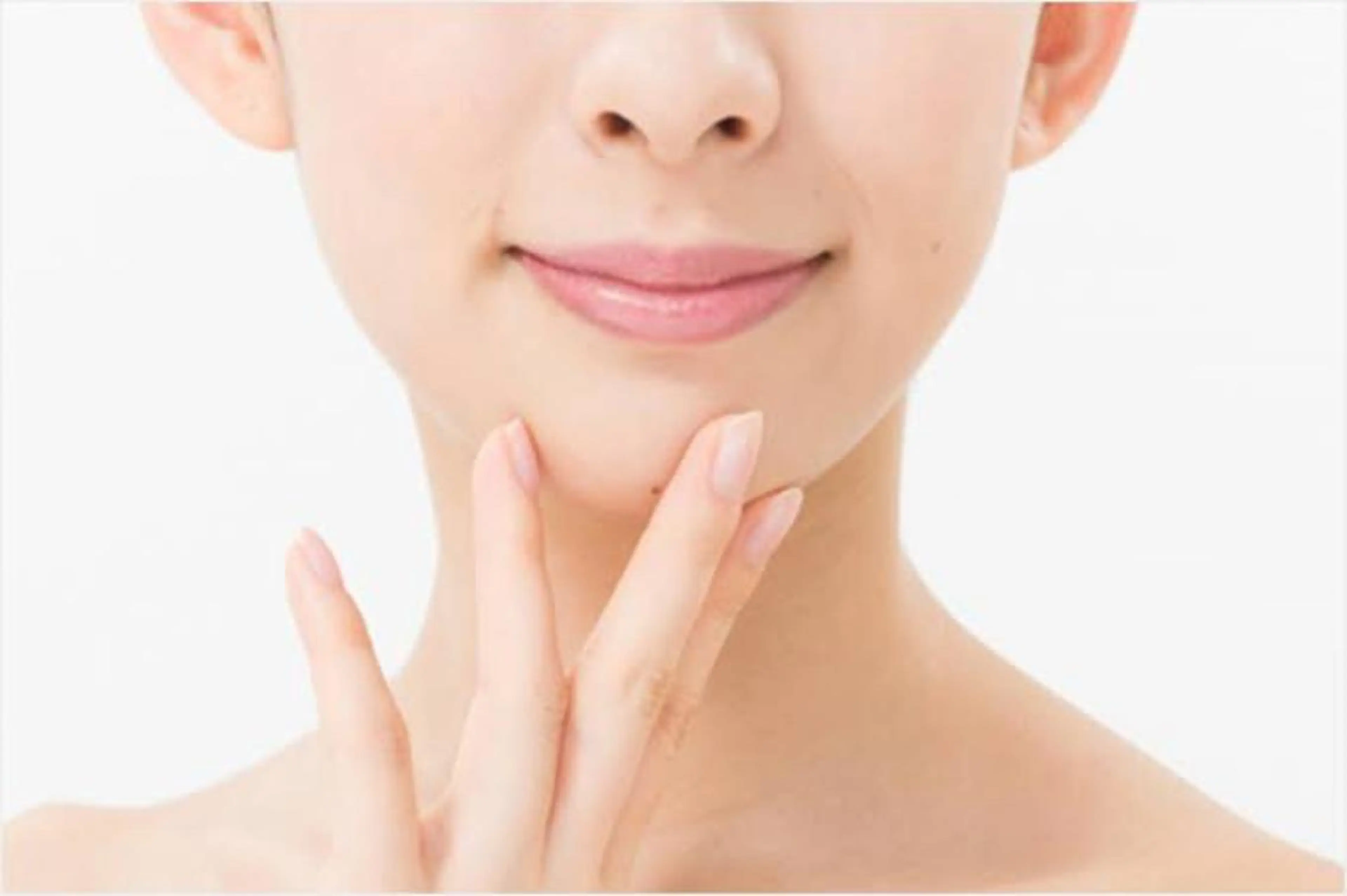 【4月限定】 🌸(女性のお顔脱毛)🌸平均15回でつるつるに🌸2回目以降は3,000円の写真