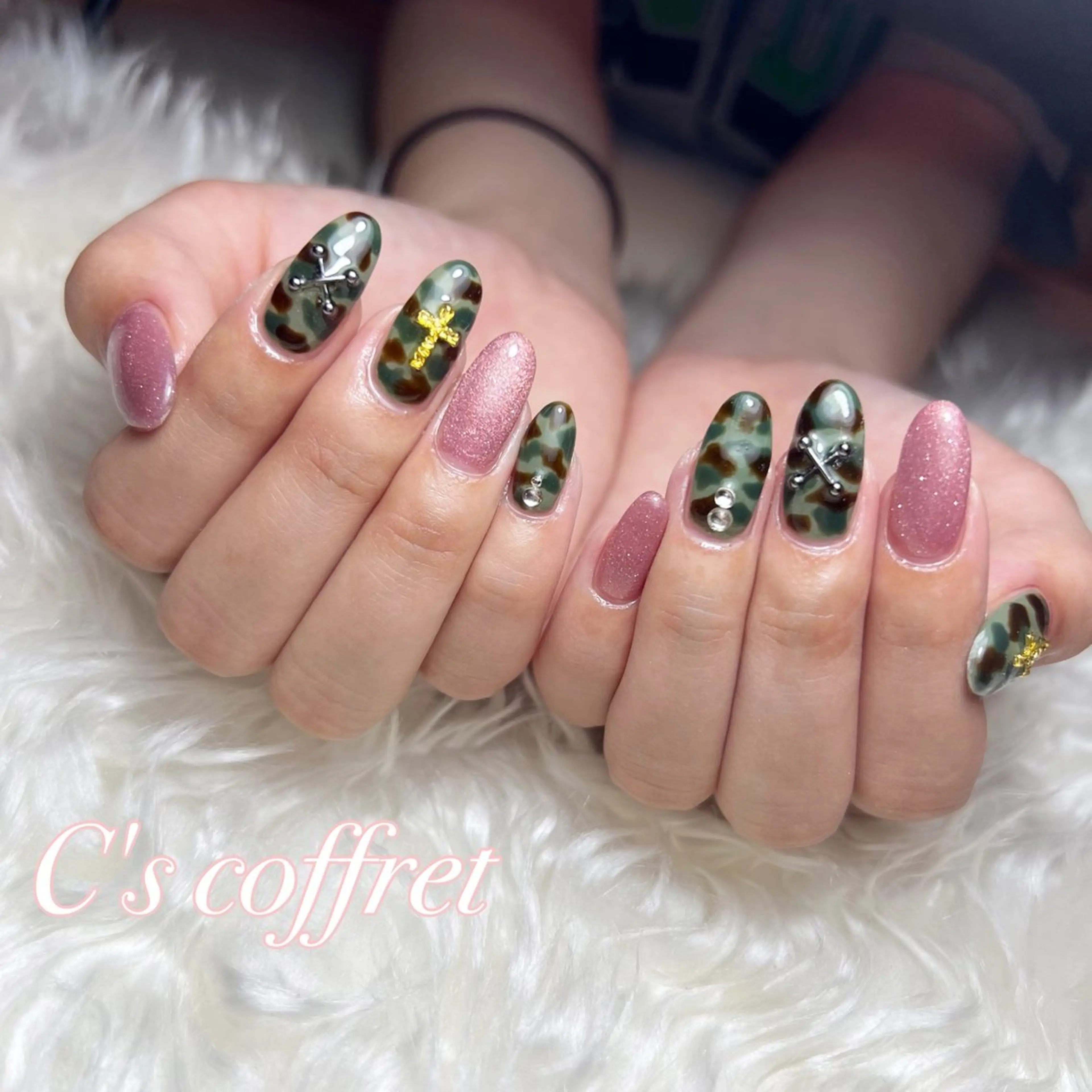 ネイル C's coffretのネイルデザイン