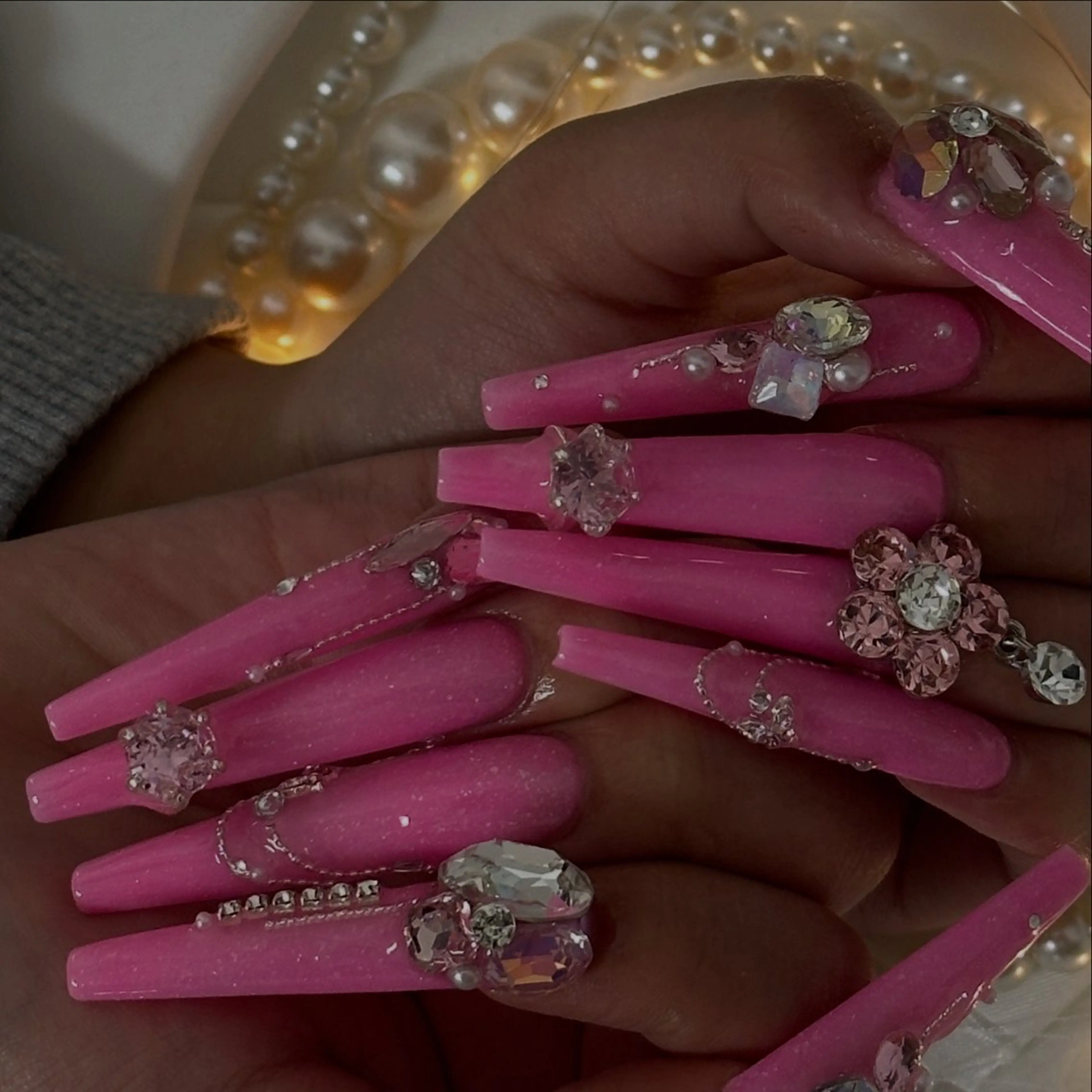 ご新規様限定［他店オフ込み］スカルプパーツやり放題長さM（オフ有りの場合ご連絡下さい）　　※ベースワンカラー のみの写真