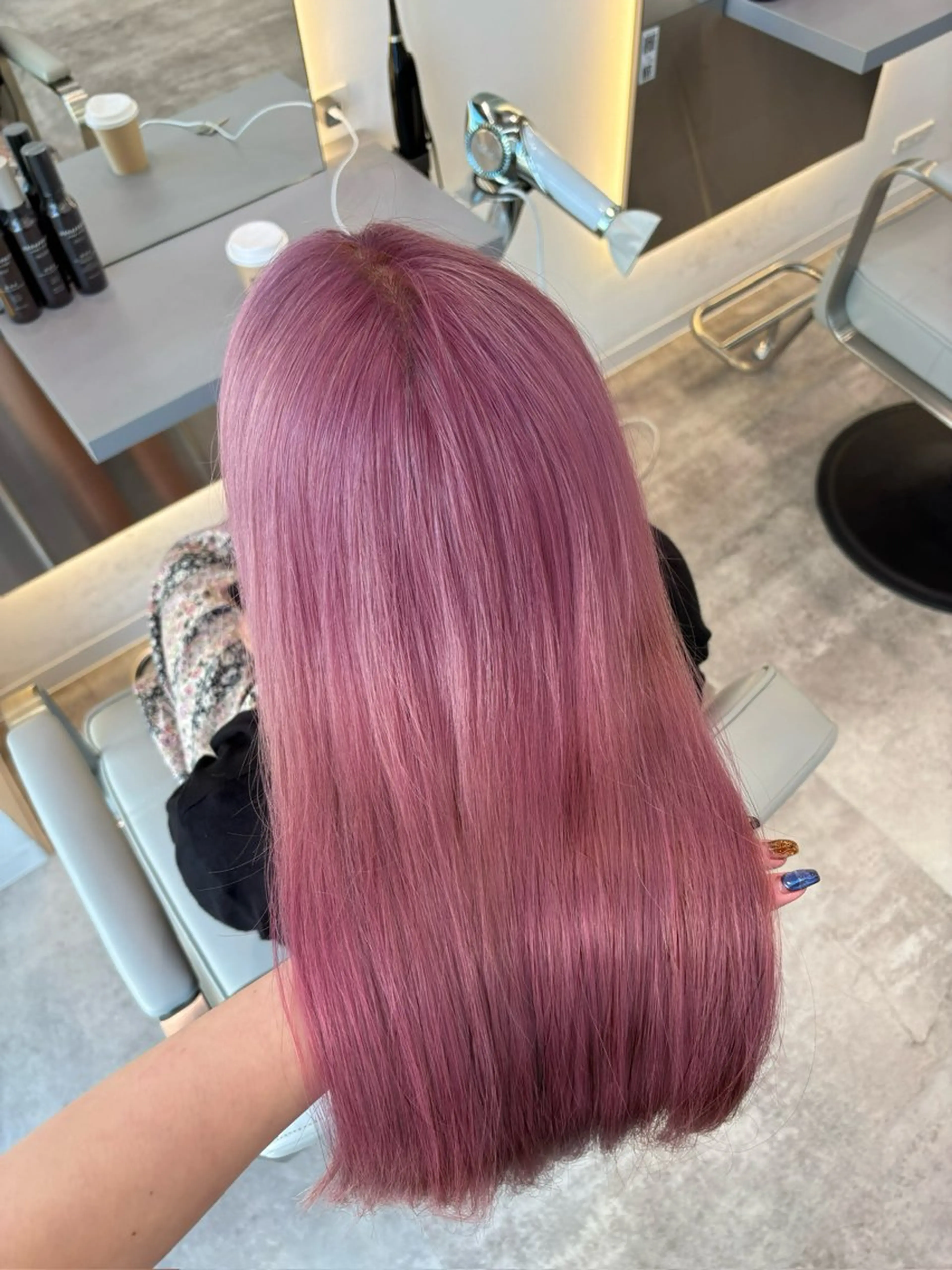 ロング ヘアカラー ALLY所属・🫧透明感カラー🫧 AYANAのヘアスタイル