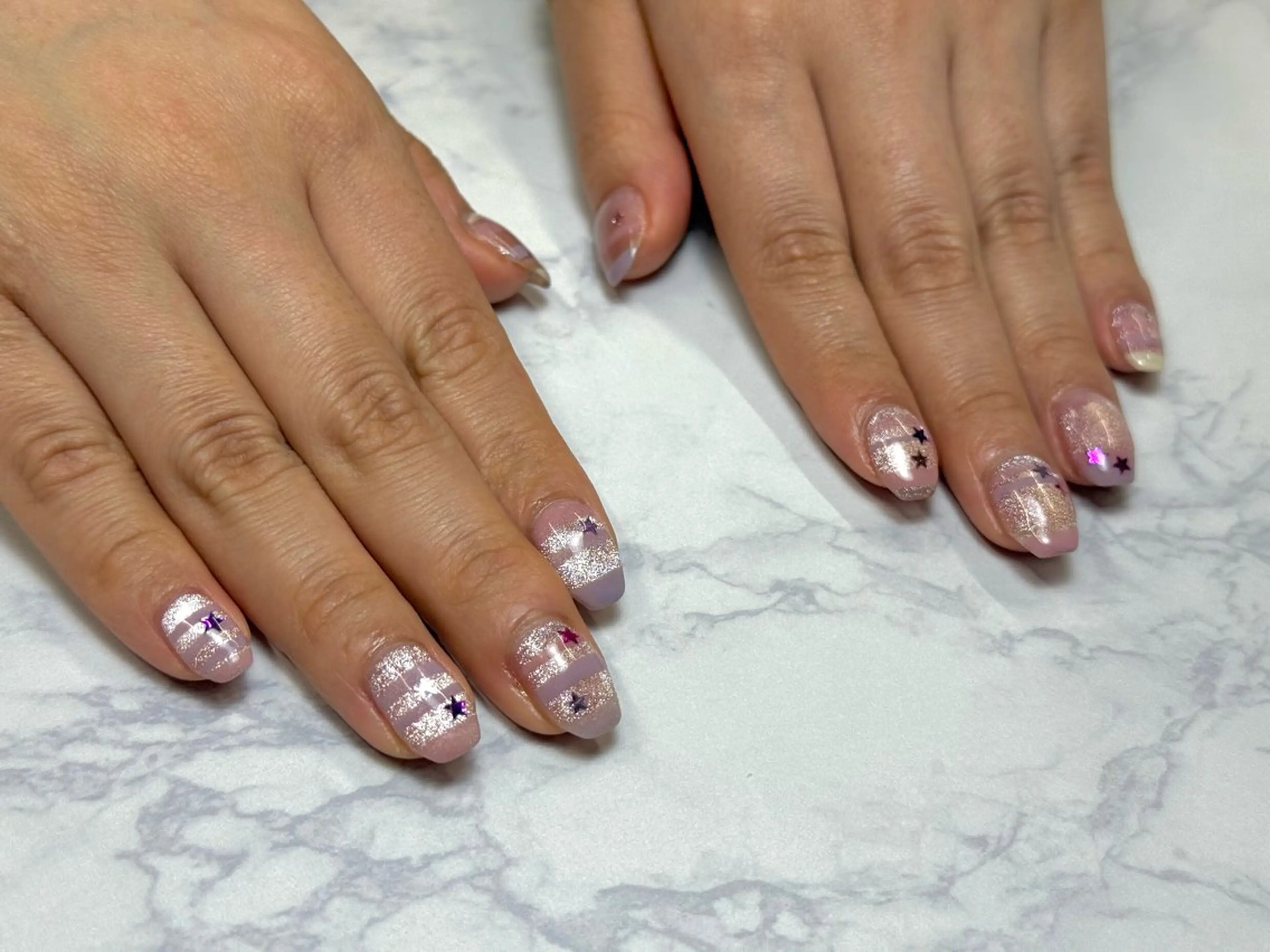 当日予約🙆🏻‍♀️持ち込みネイルLコース(アート7​〜​10本) オフあり💅🏻🎶の写真