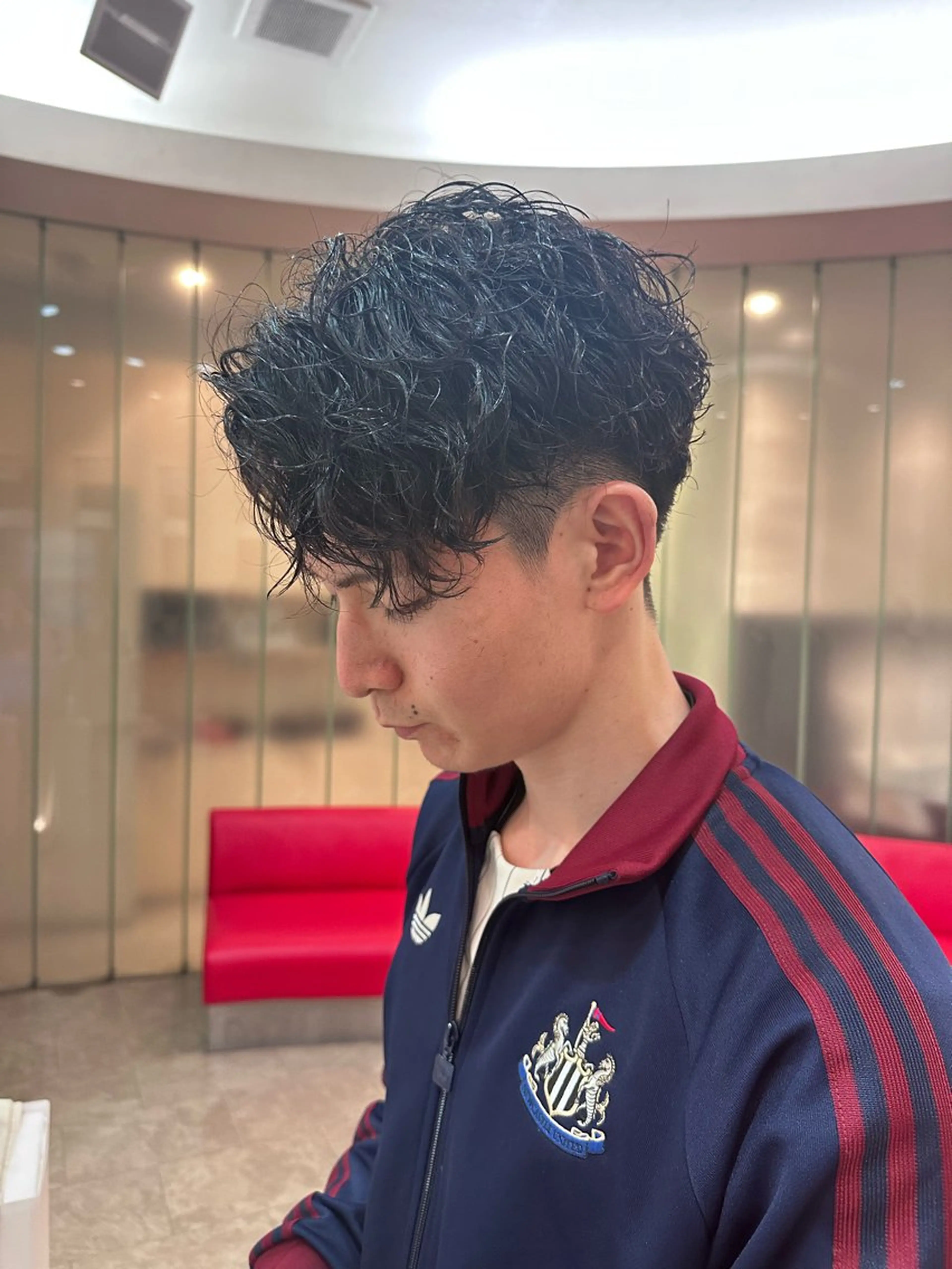 メンズ メンズパーマ 柴田 舜吏のヘアスタイル