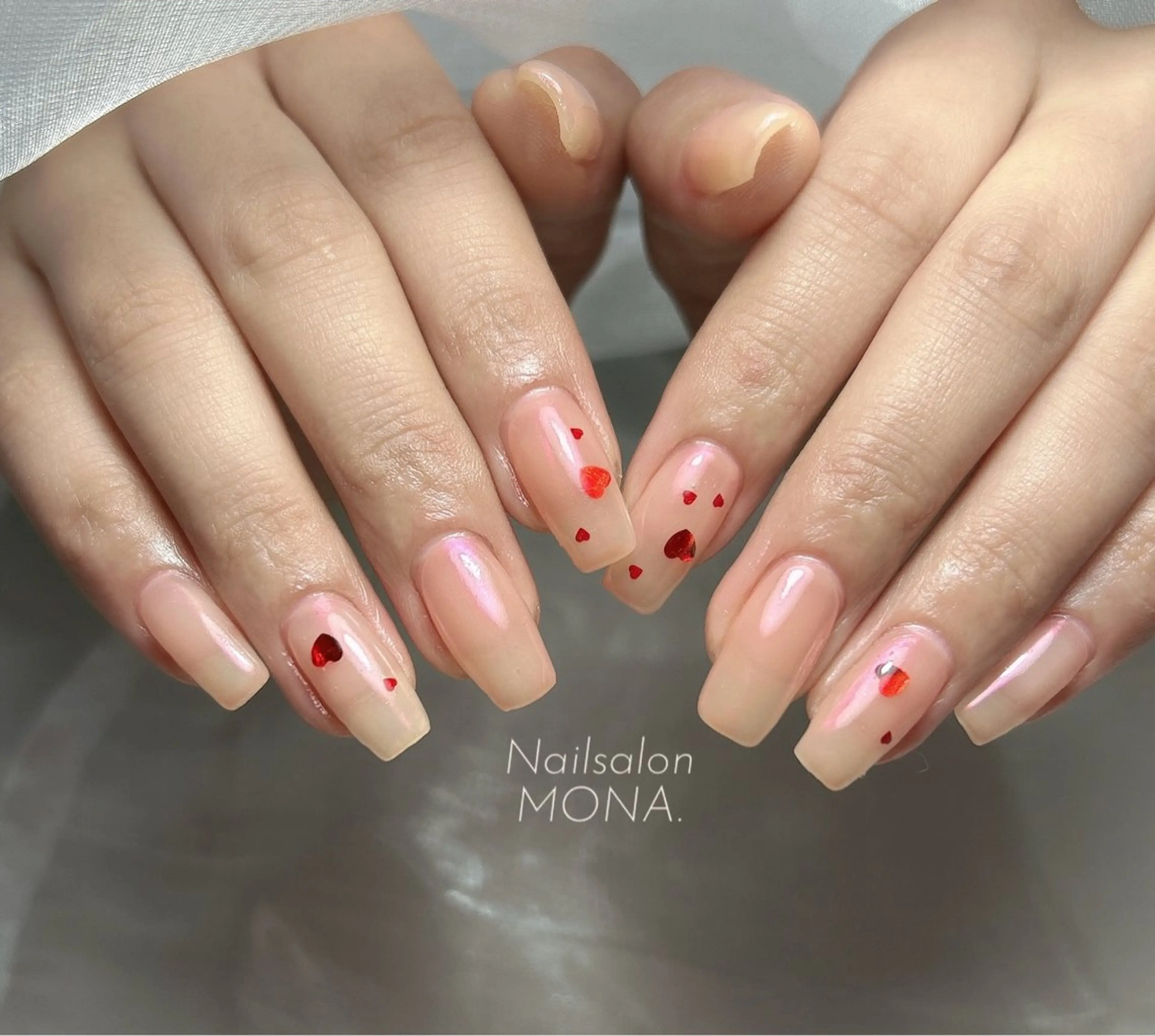 ネイル オーロラネイル ハート バレンタイン ハンドネイル Nailsalon MONA.のネイルデザイン