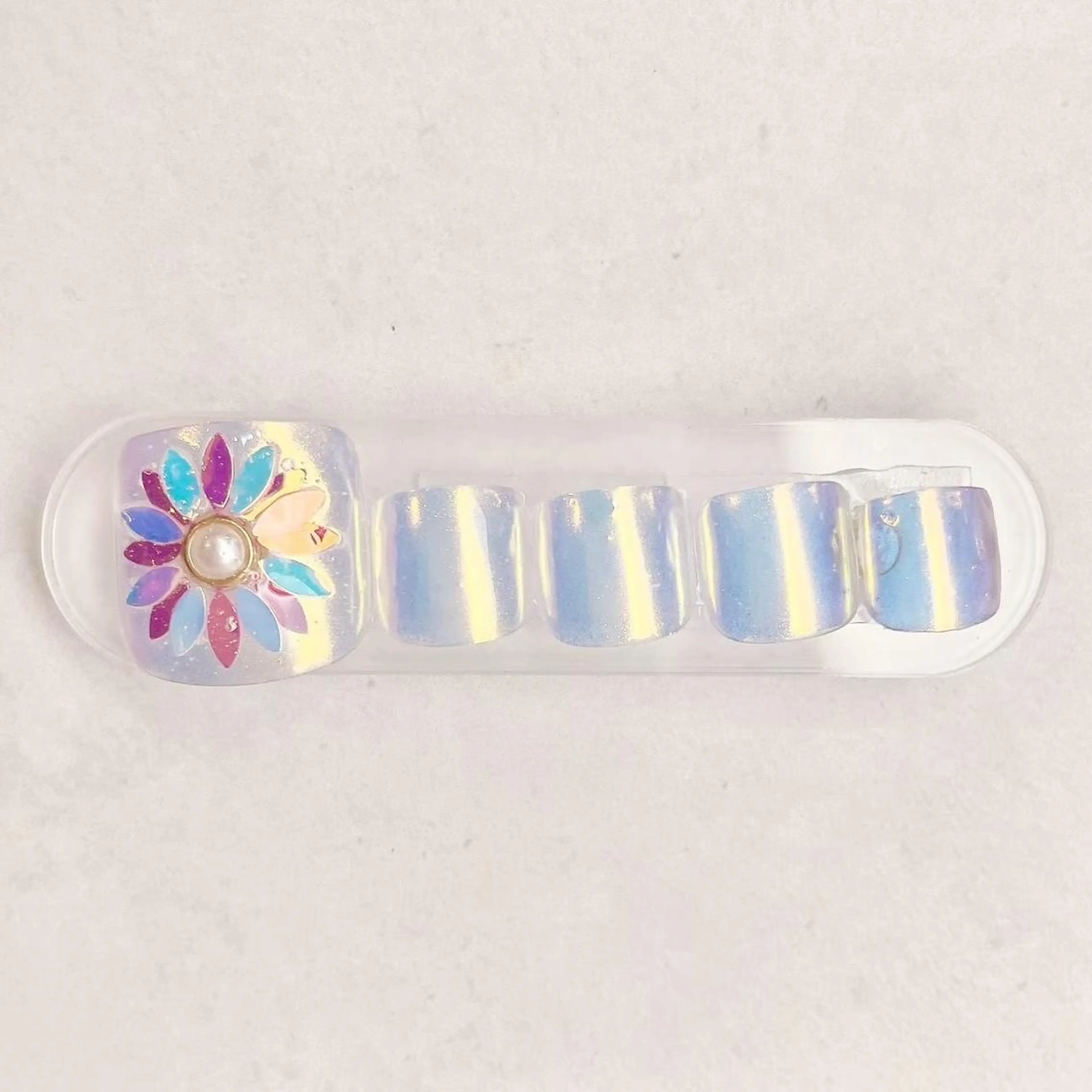 ネイル 丹羽 絵梨花のネイルデザイン