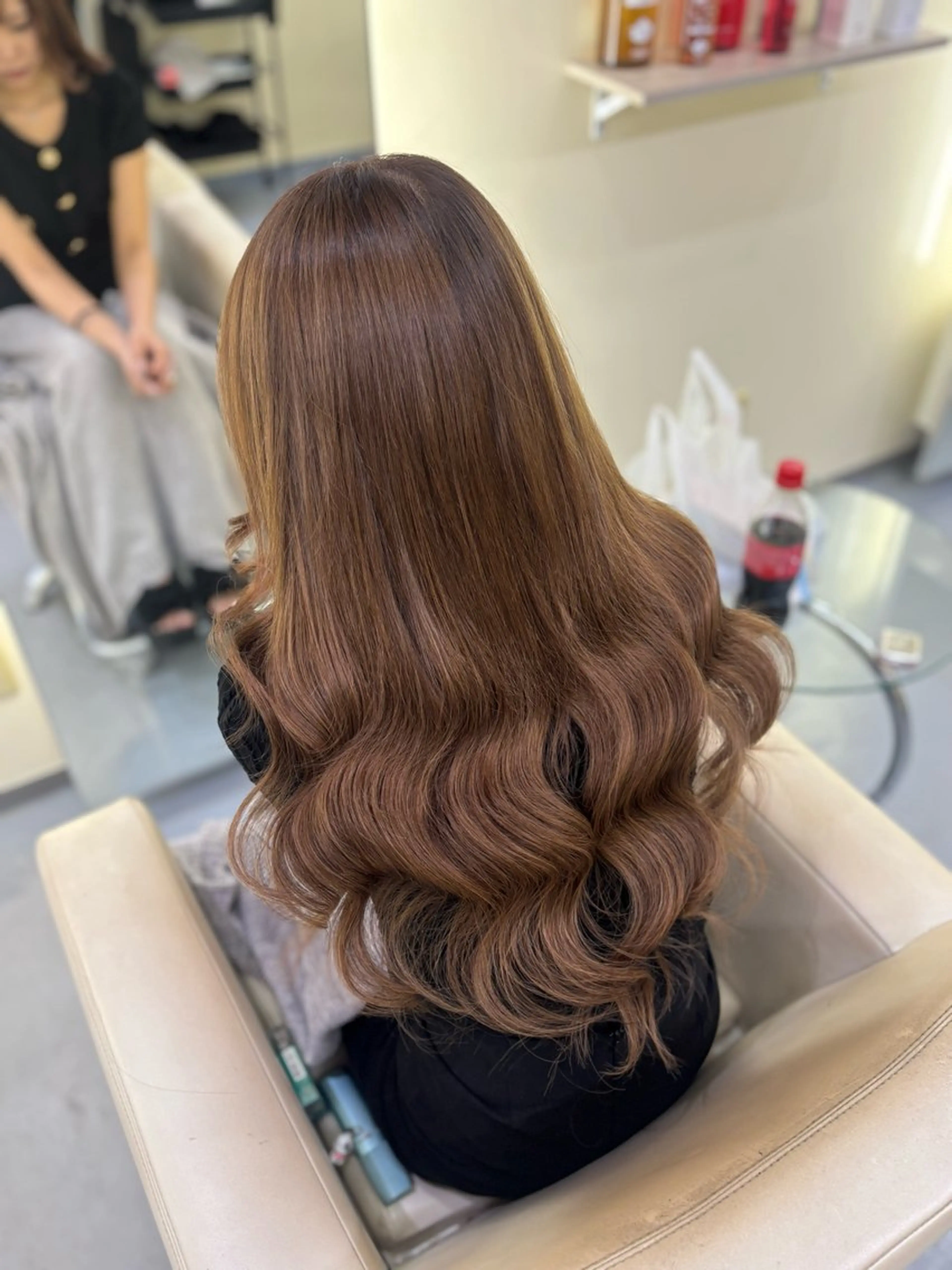 エクステ ハイトーン YONIのヘアスタイル