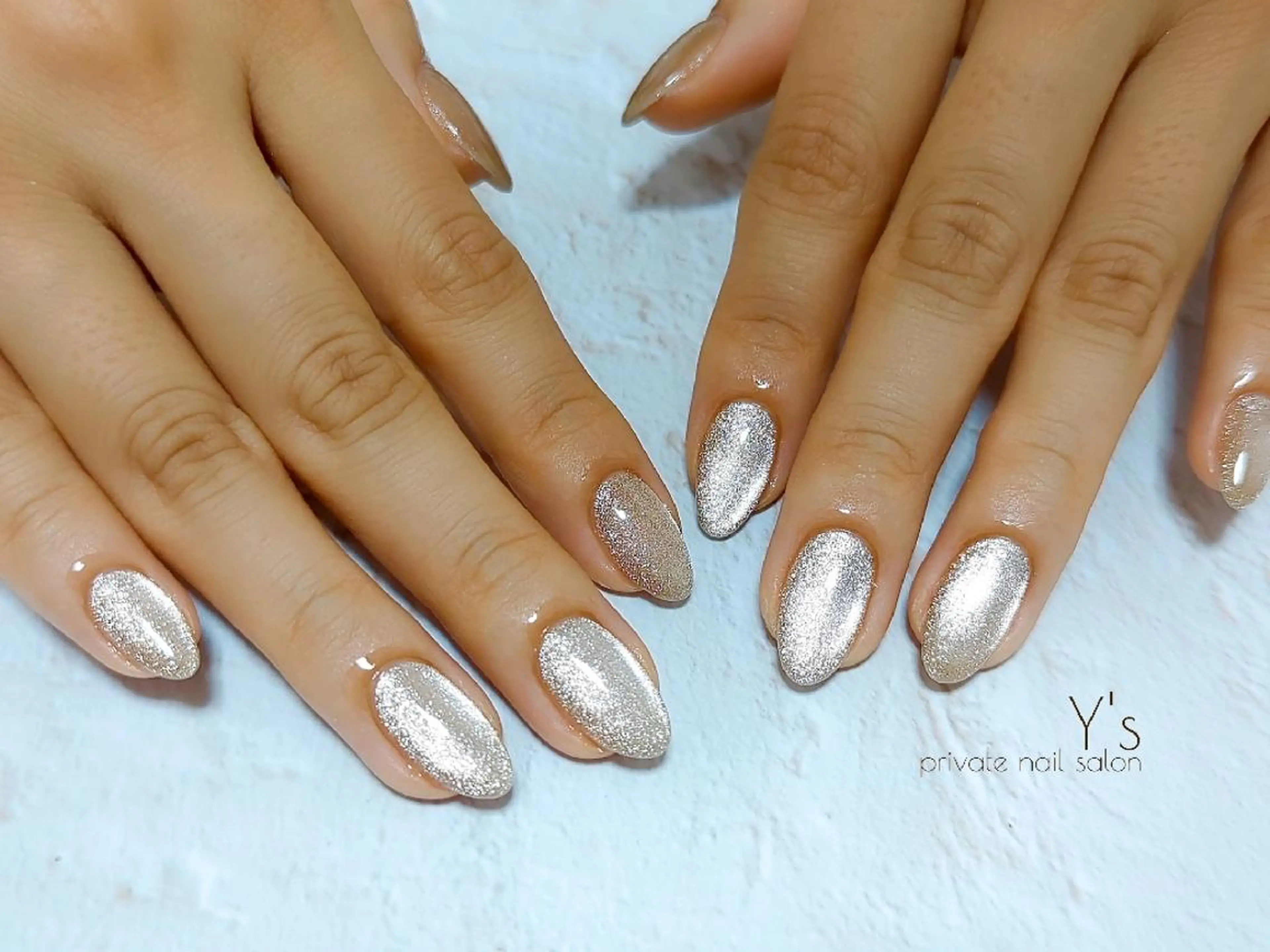 ネイル ハンドネイル YUMI NAGAI  のネイルデザイン