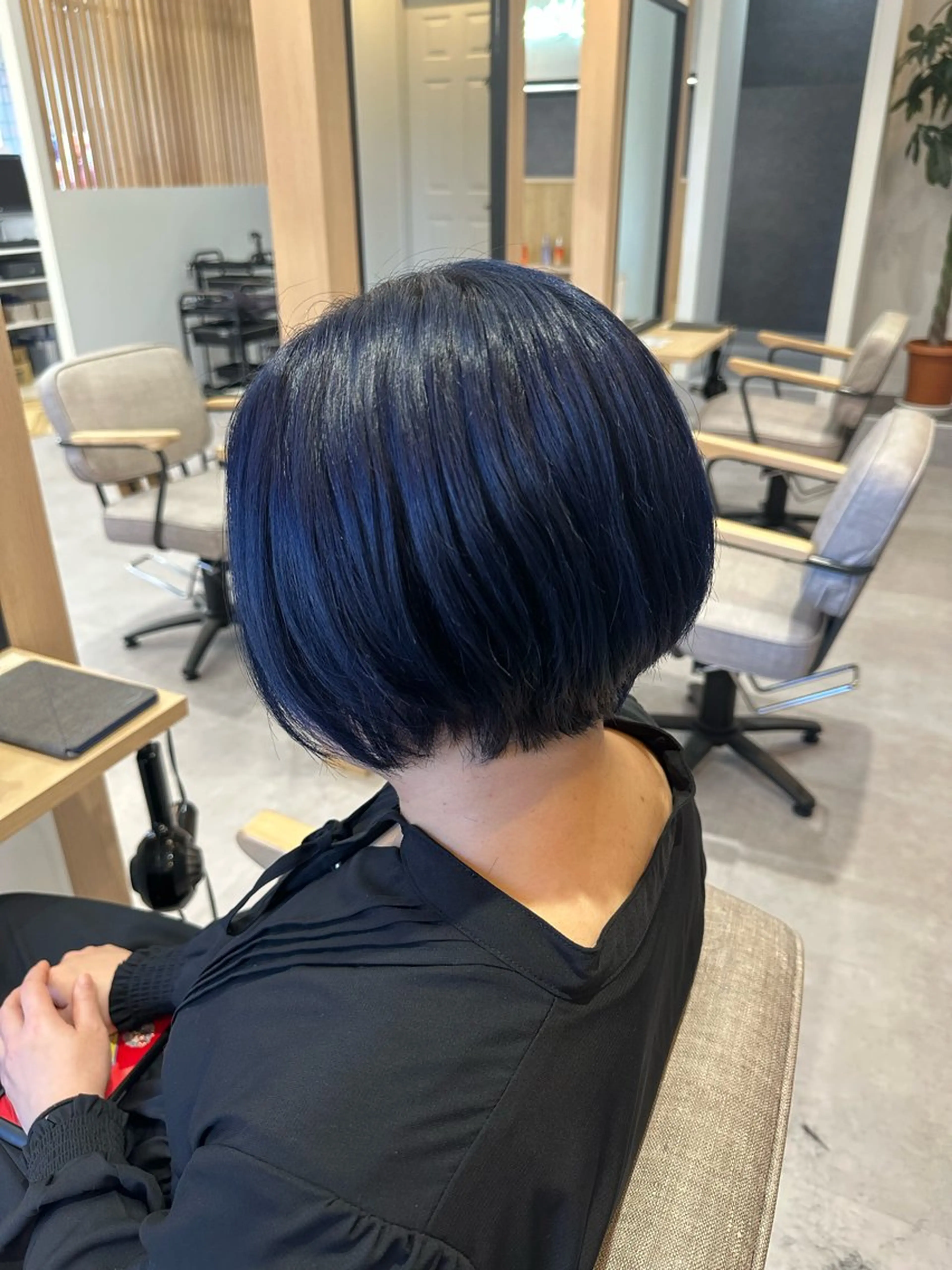 ショート カラー ブルーカラー ネイビーカラー ショートヘア 🦋大類 奏愛🦋のヘアスタイル