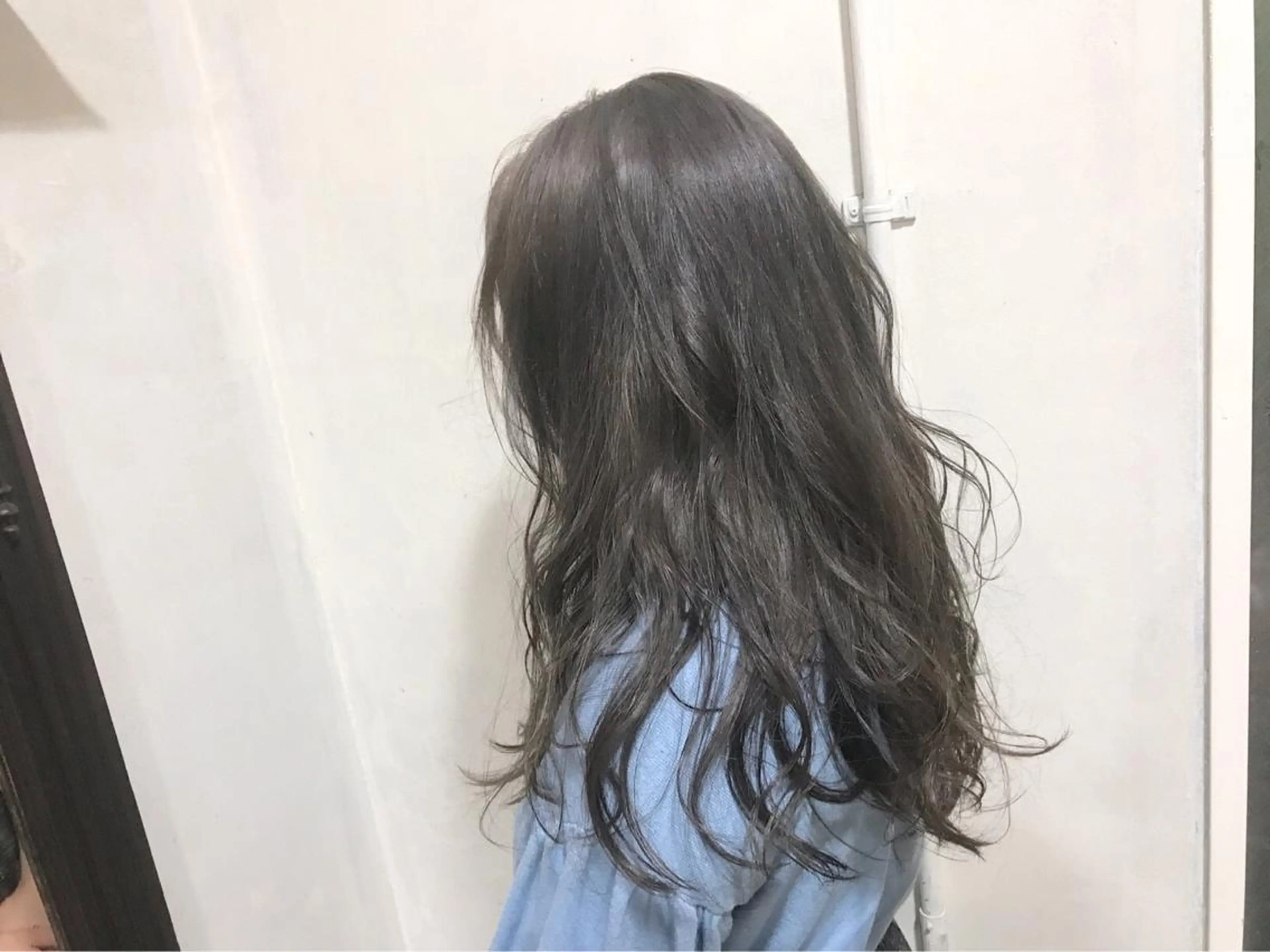 セミロング カラー ミニボブ/ブリーチ 🌈MISATOのヘアスタイル