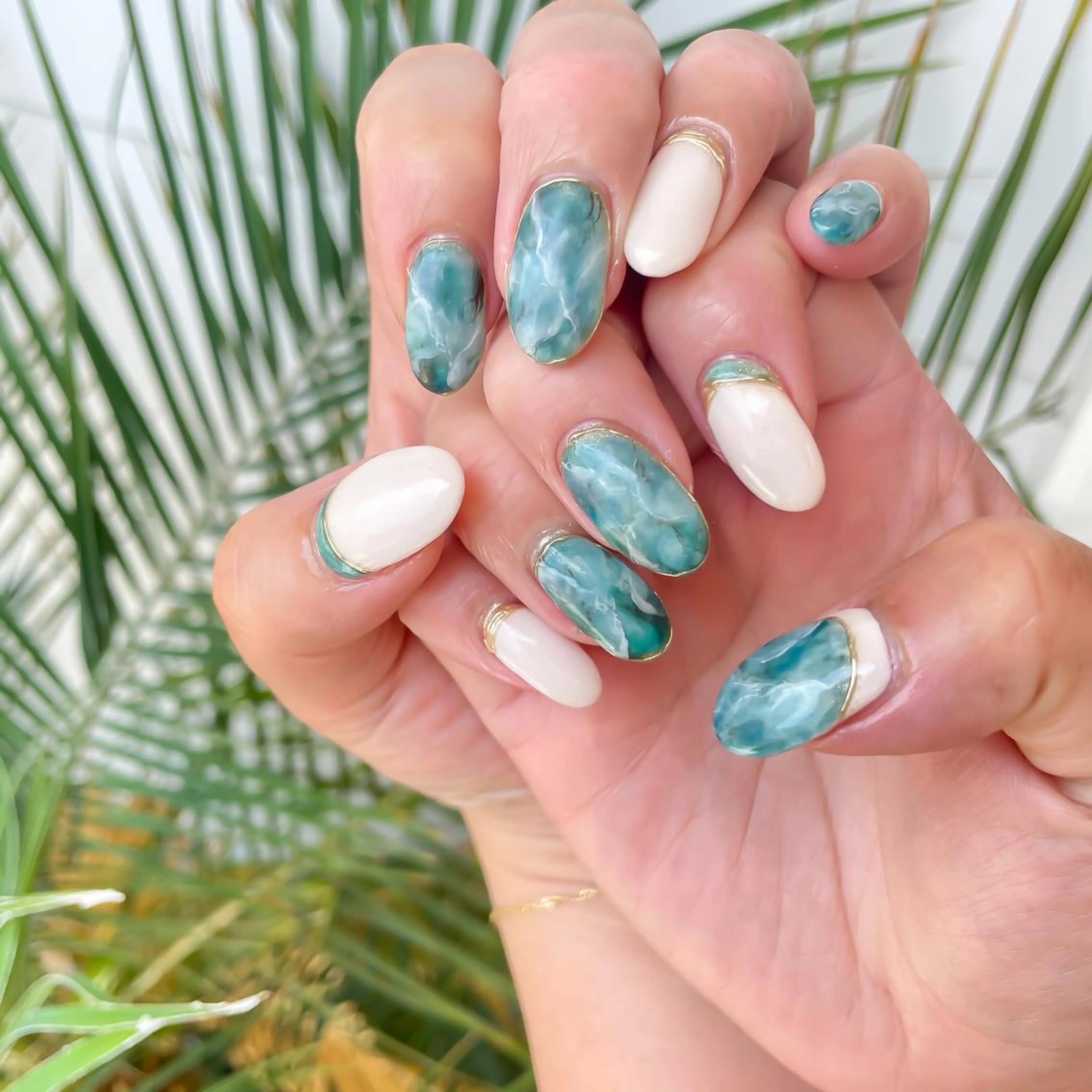 ネイル es nailのネイルデザイン