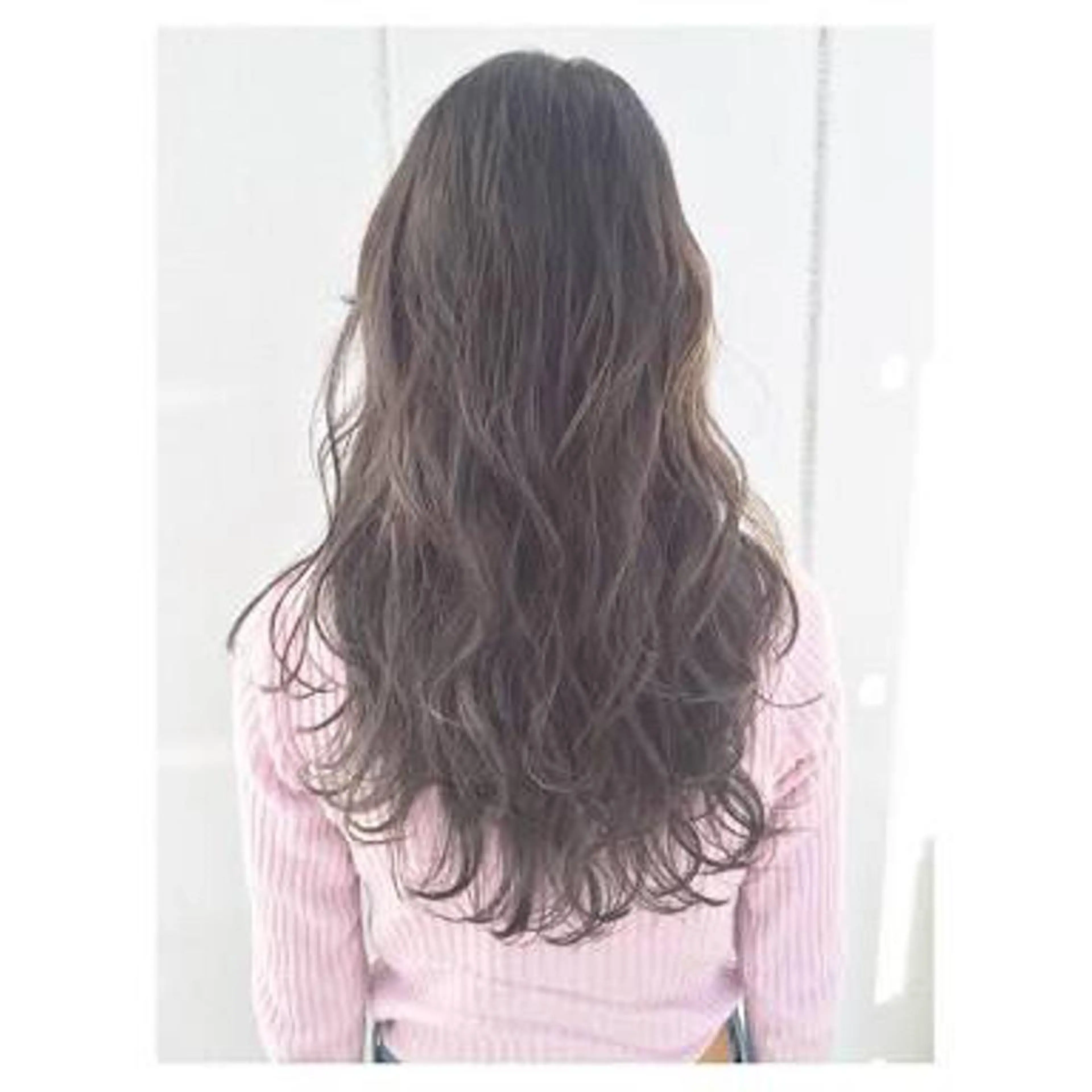 セミロング カラー 【公式】amble luxe池袋東口🩷のヘアスタイル