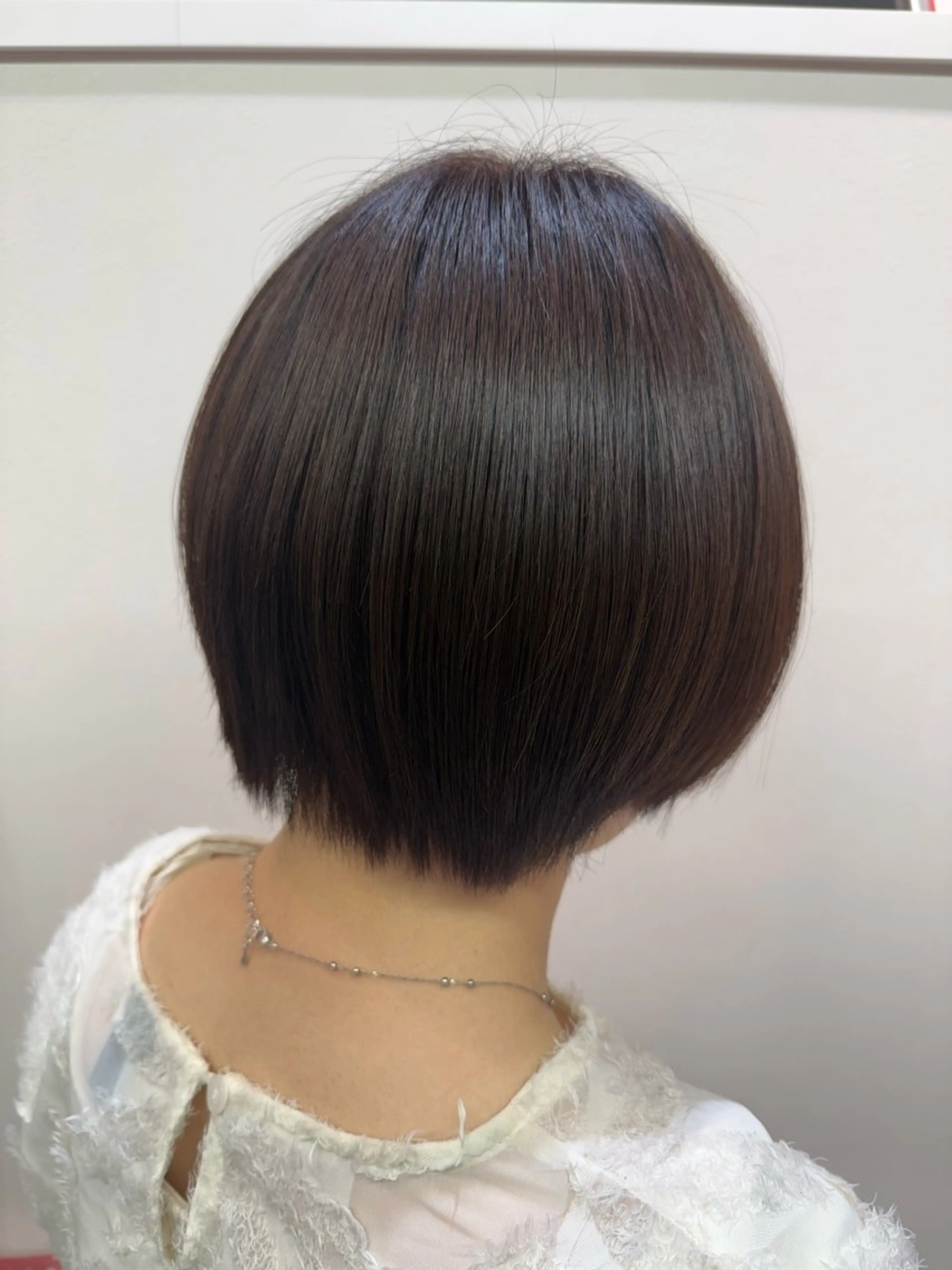 ショート カラー いなだ さくらのヘアスタイル