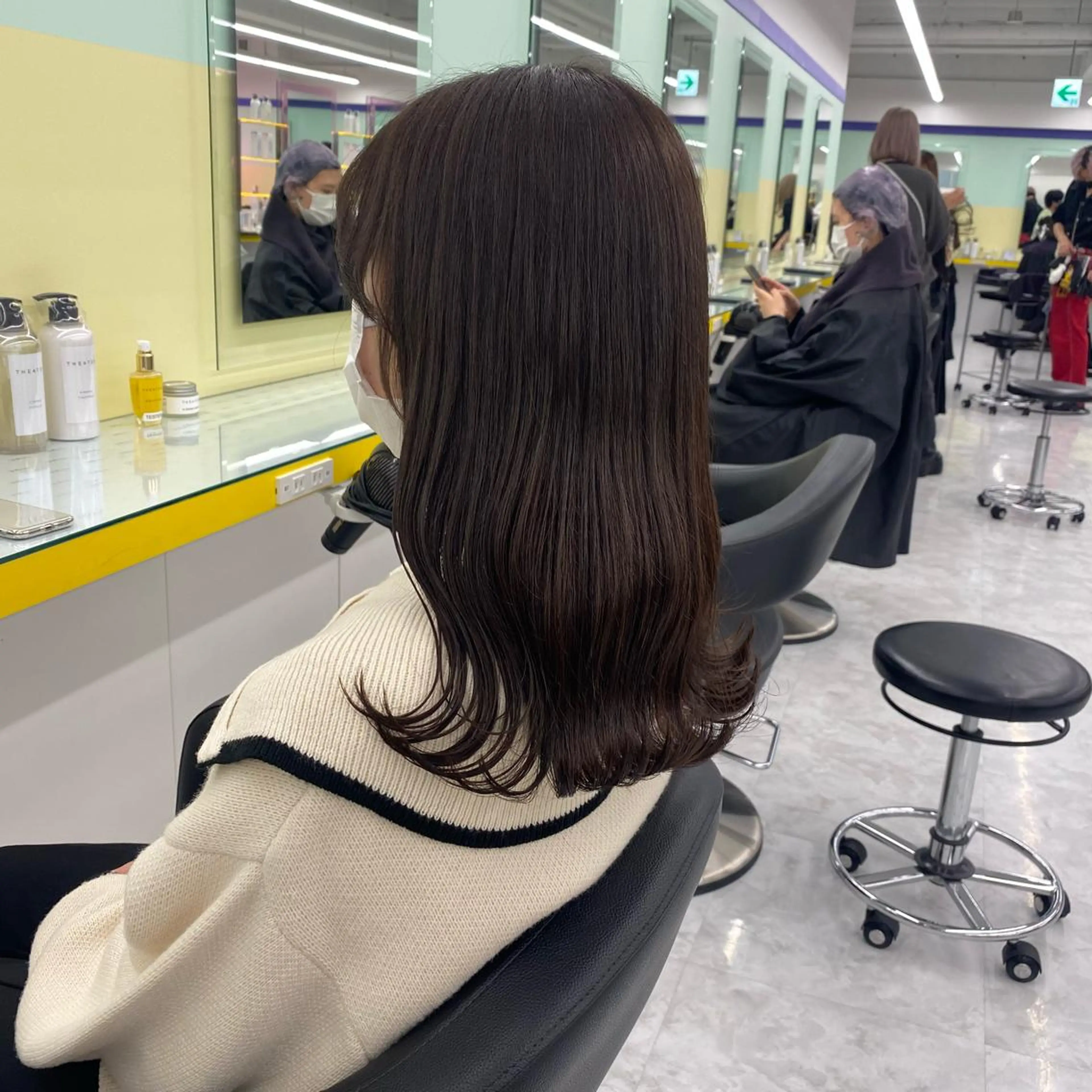 ミディアム カラー パーマ ヘアアレンジ メンズ キッズ ネイル マツエク・マツパ アイブロウ 💖横浜ブリーチなし 💖MIHOのヘアスタイル