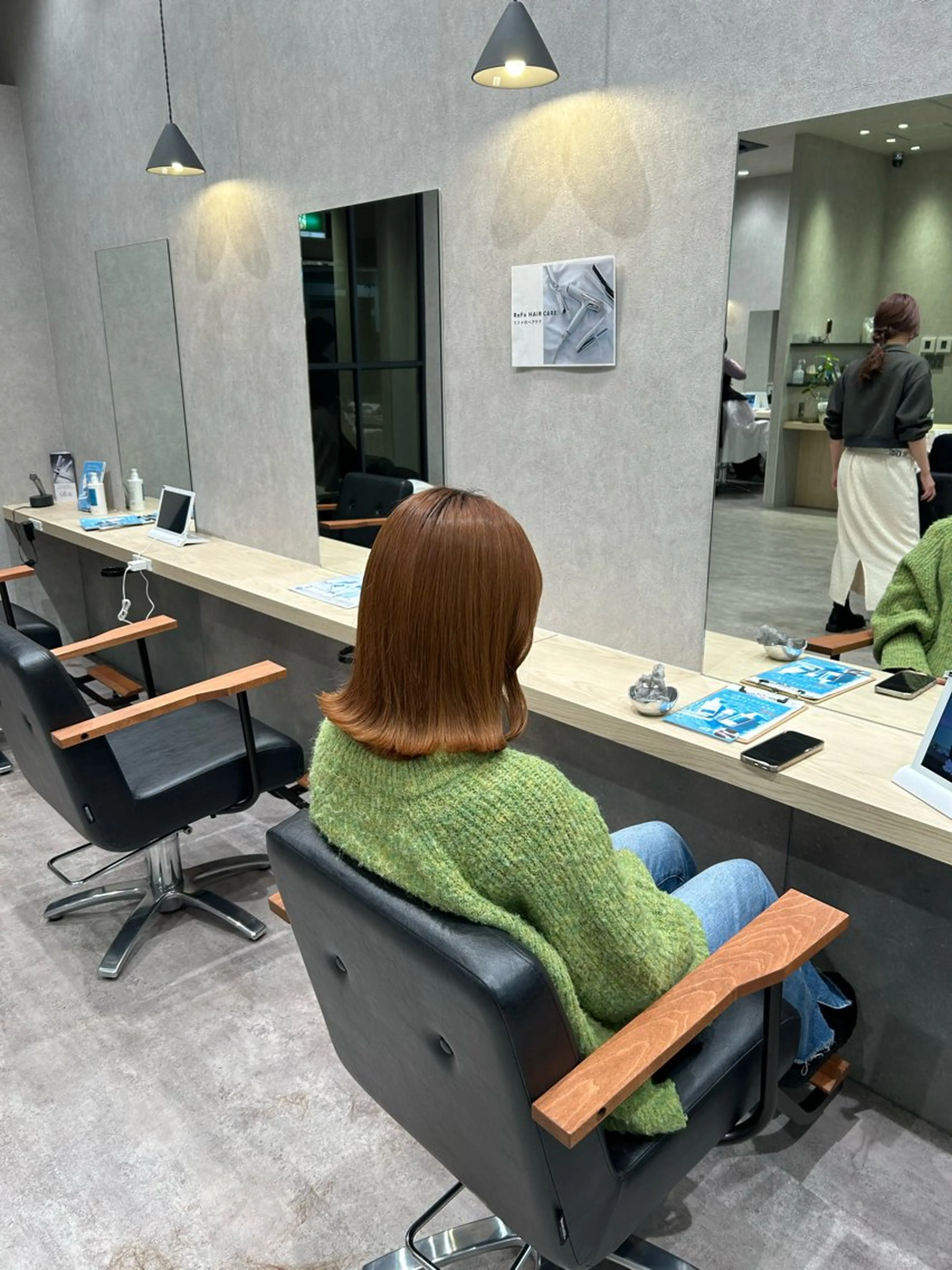 ミディアム 顔周りカット 外ハネヘア やまぐち まなみのヘアスタイル