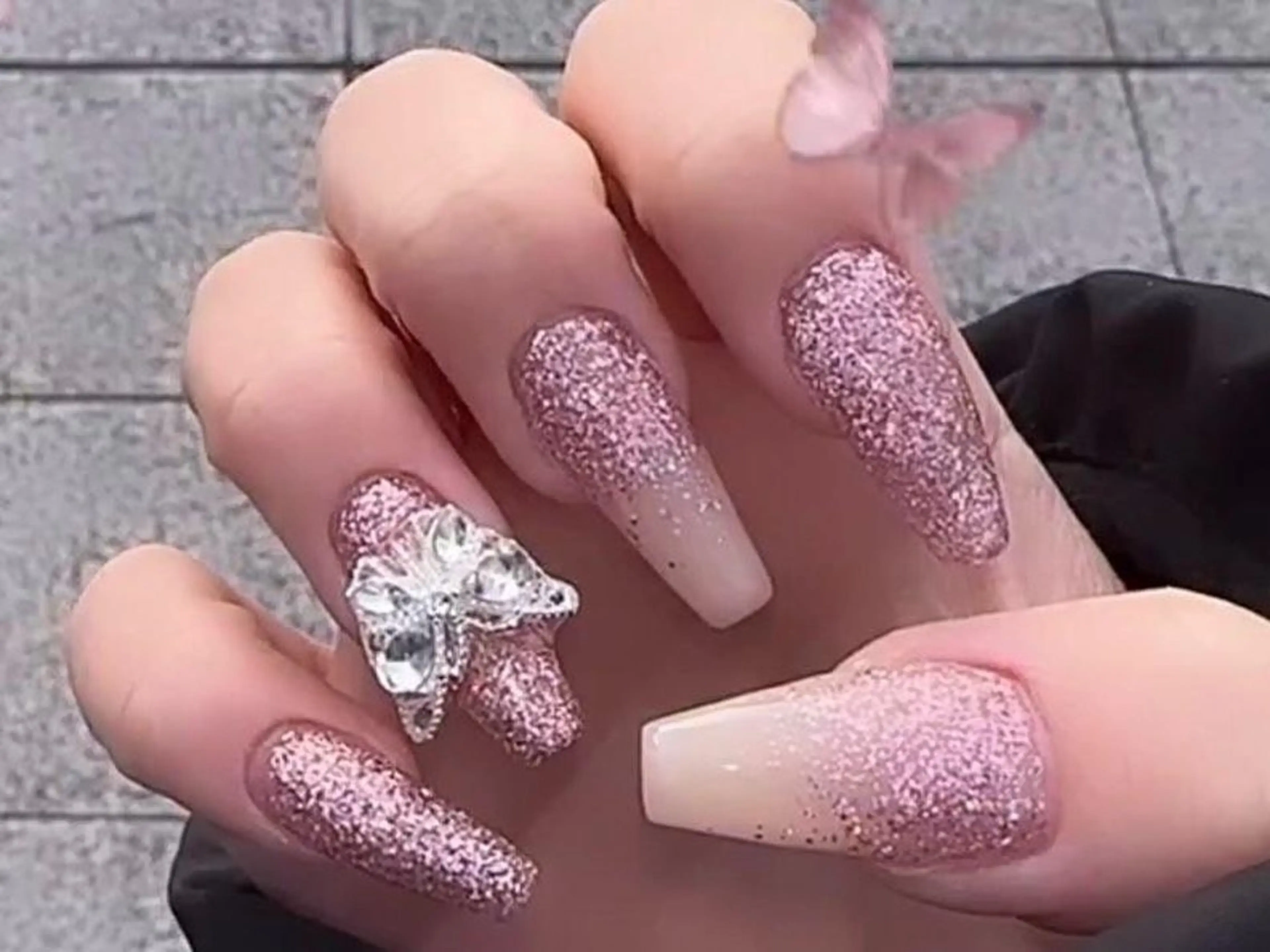 ネイル ハンドネイル 8appy ARTstudioのネイルデザイン