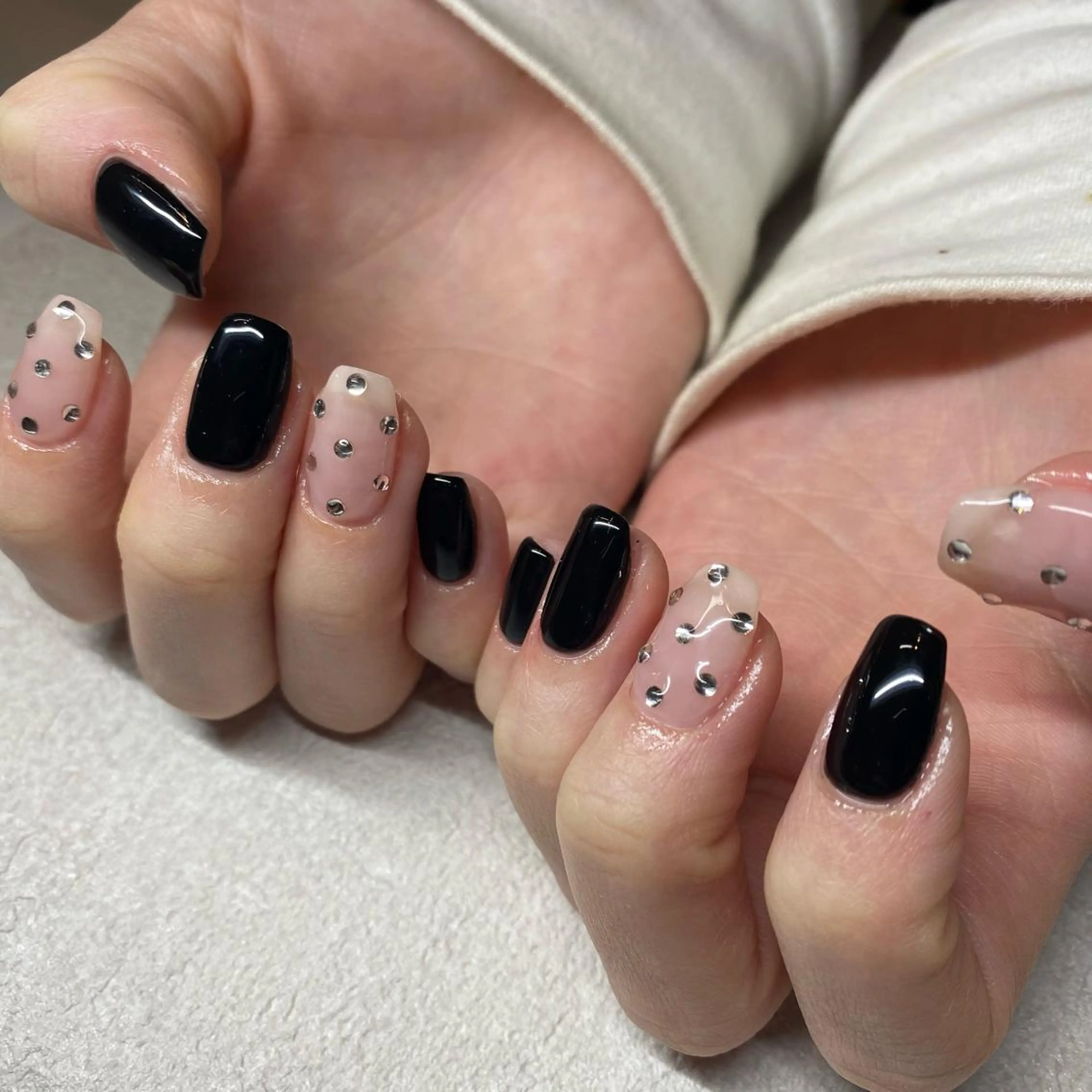 ネイル NORA nail UMEDA MAIのネイルデザイン