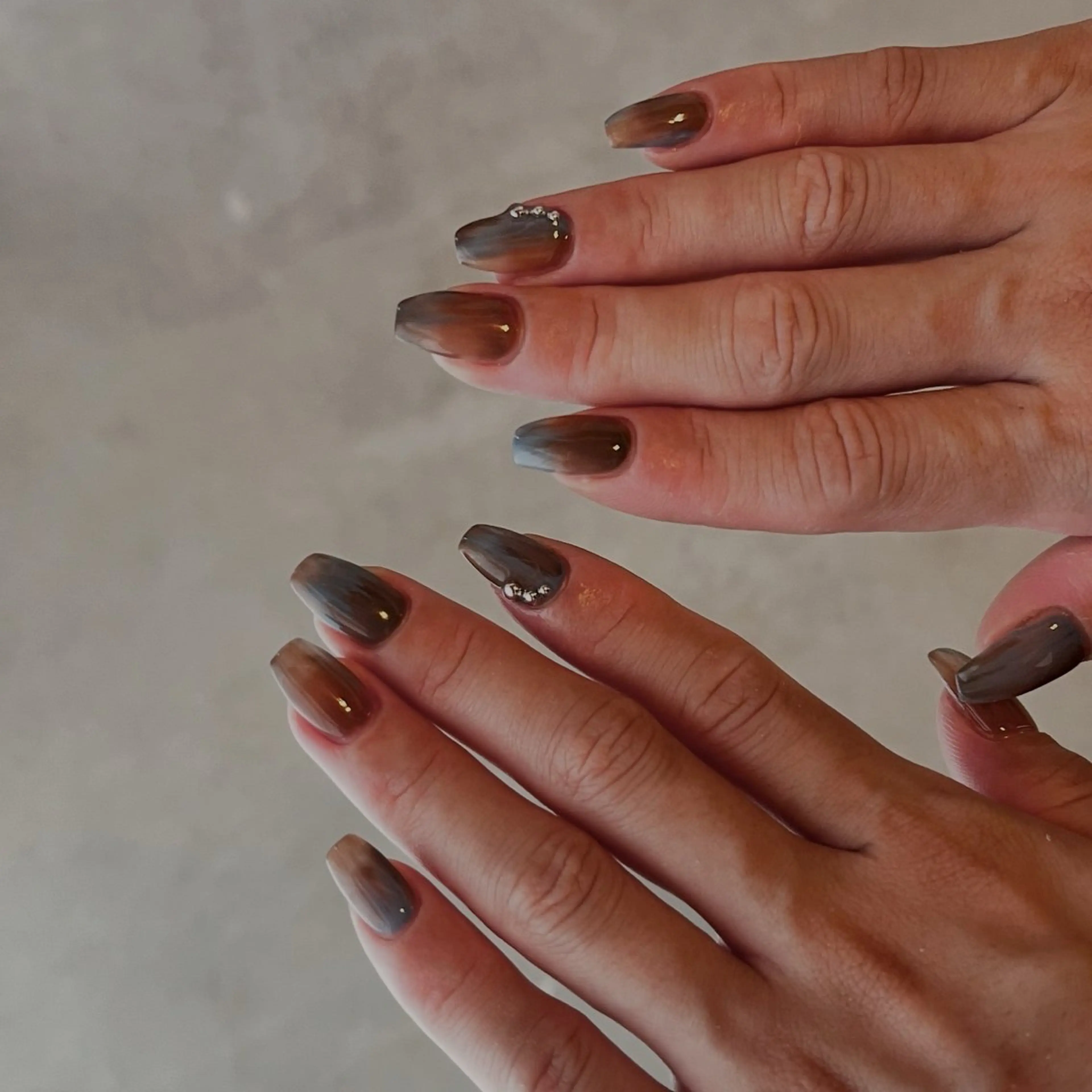 ネイル 大理石ネイル(マーブル) aiu  ｱｲﾕｰ ちひろのネイルデザイン