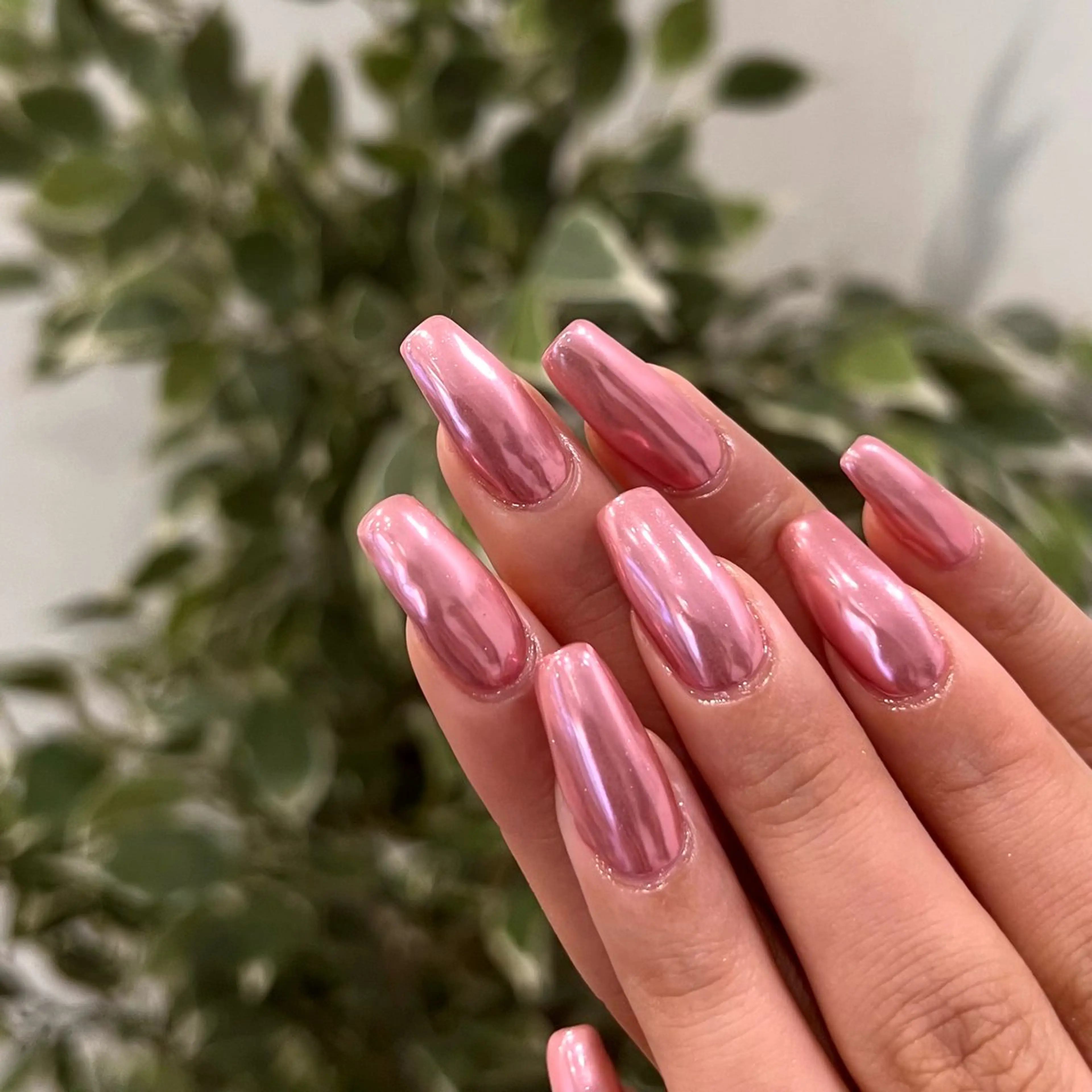 ネイル ミラーネイル ピンク ハンドネイル ハンドケア N dé chou chou所属・林 七海のその他イメージ