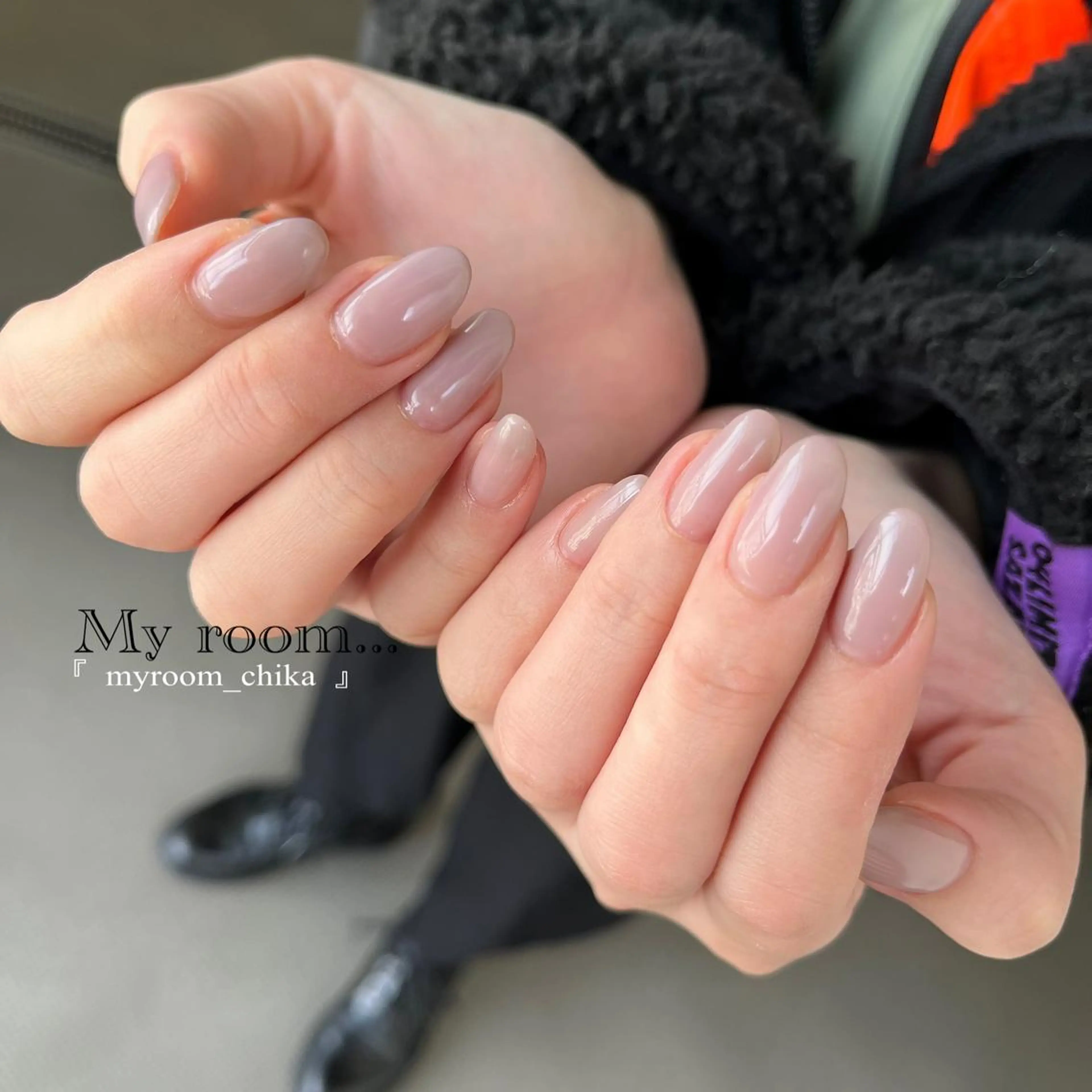 ネイル Amua.facial salon所属・ネイル・ハーブ Amua.新宿御苑のエステ・リラクイメージ