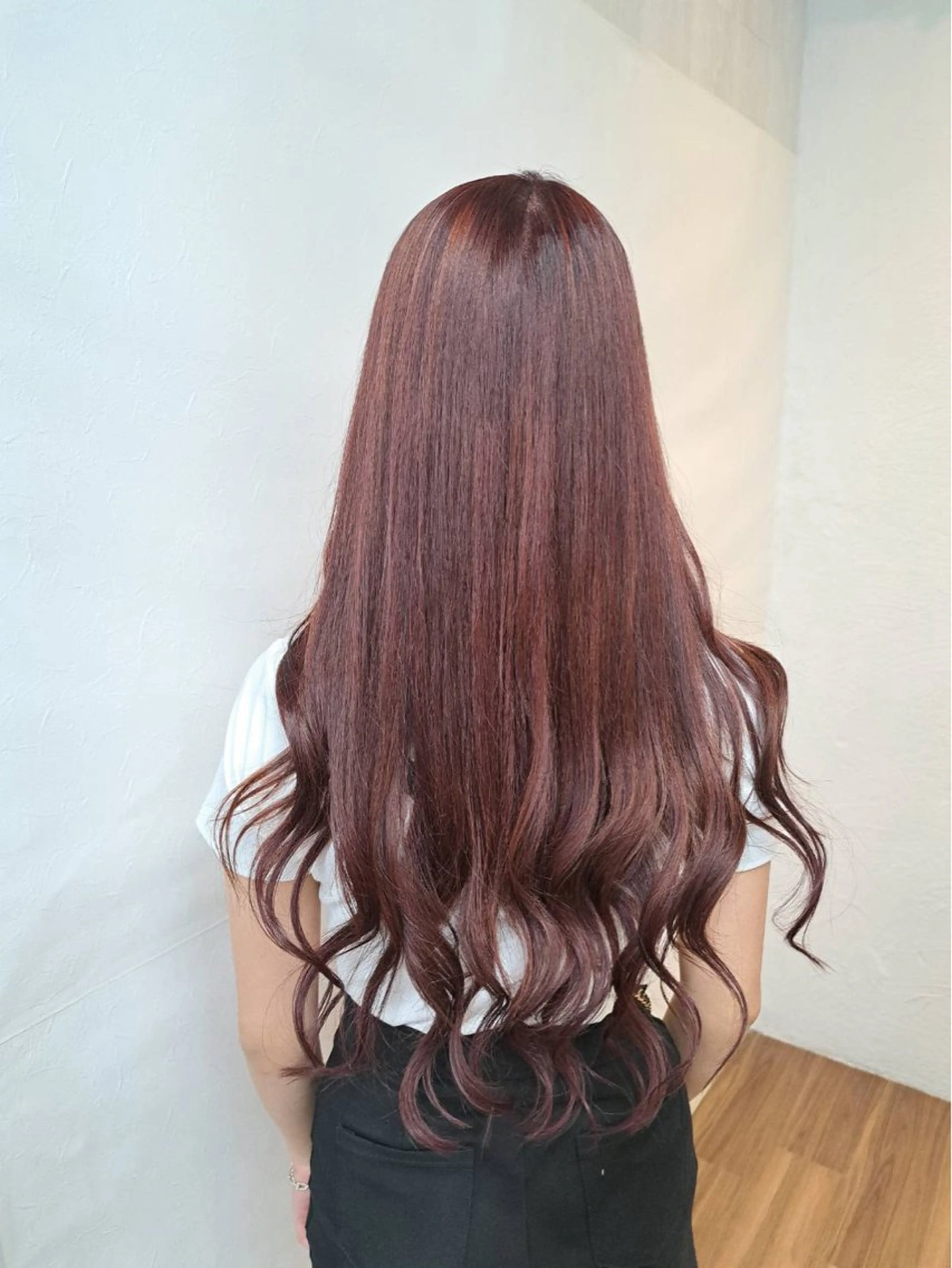 カラー ブリーチ ピンクカラー カット ヘアカラー トリートメント GLOSS 心斎橋 山上のヘアスタイル