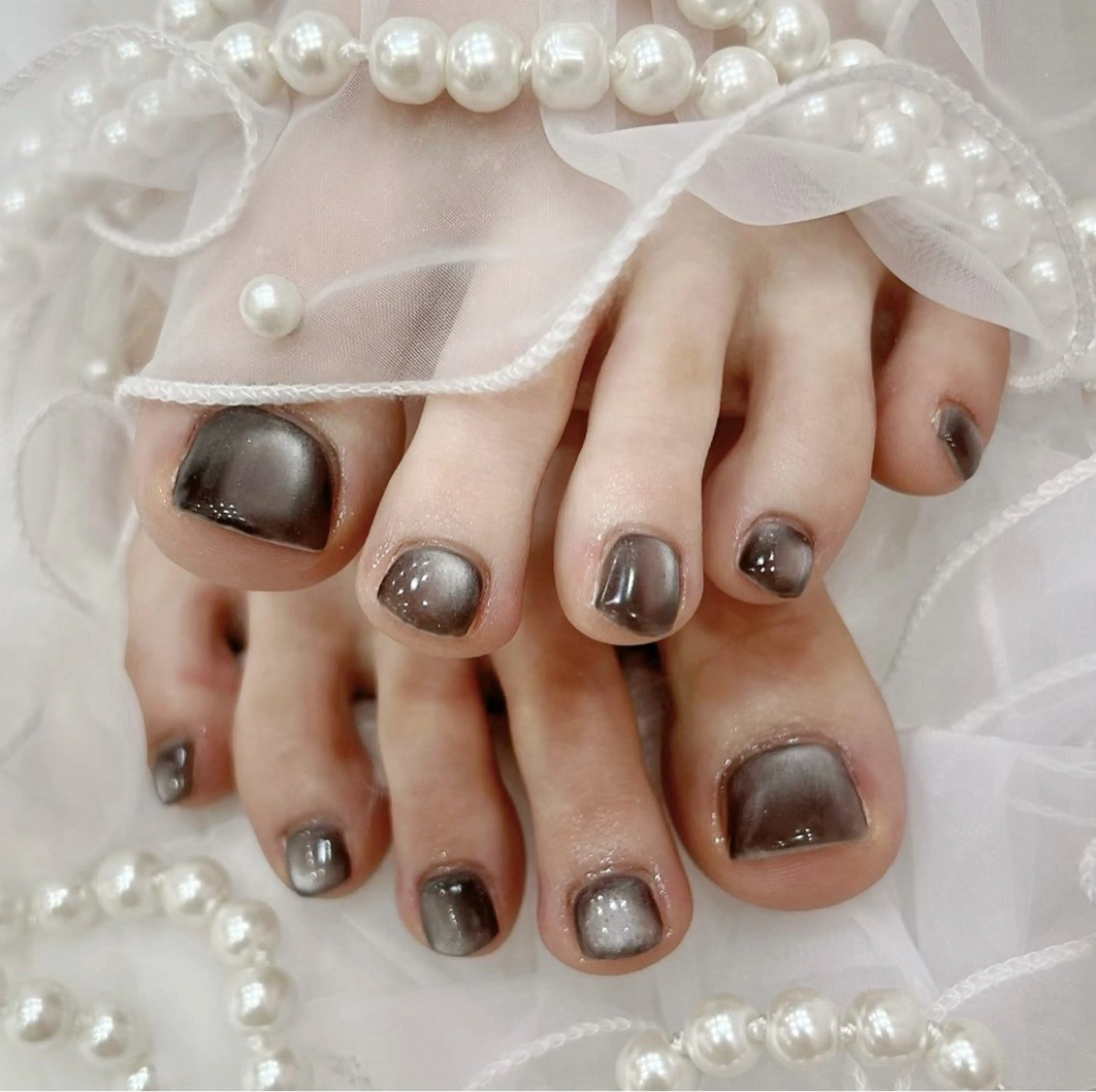 ネイル マグネットネイル ビー玉ネイル フットネイル WISTERIA ayumiのネイルデザイン