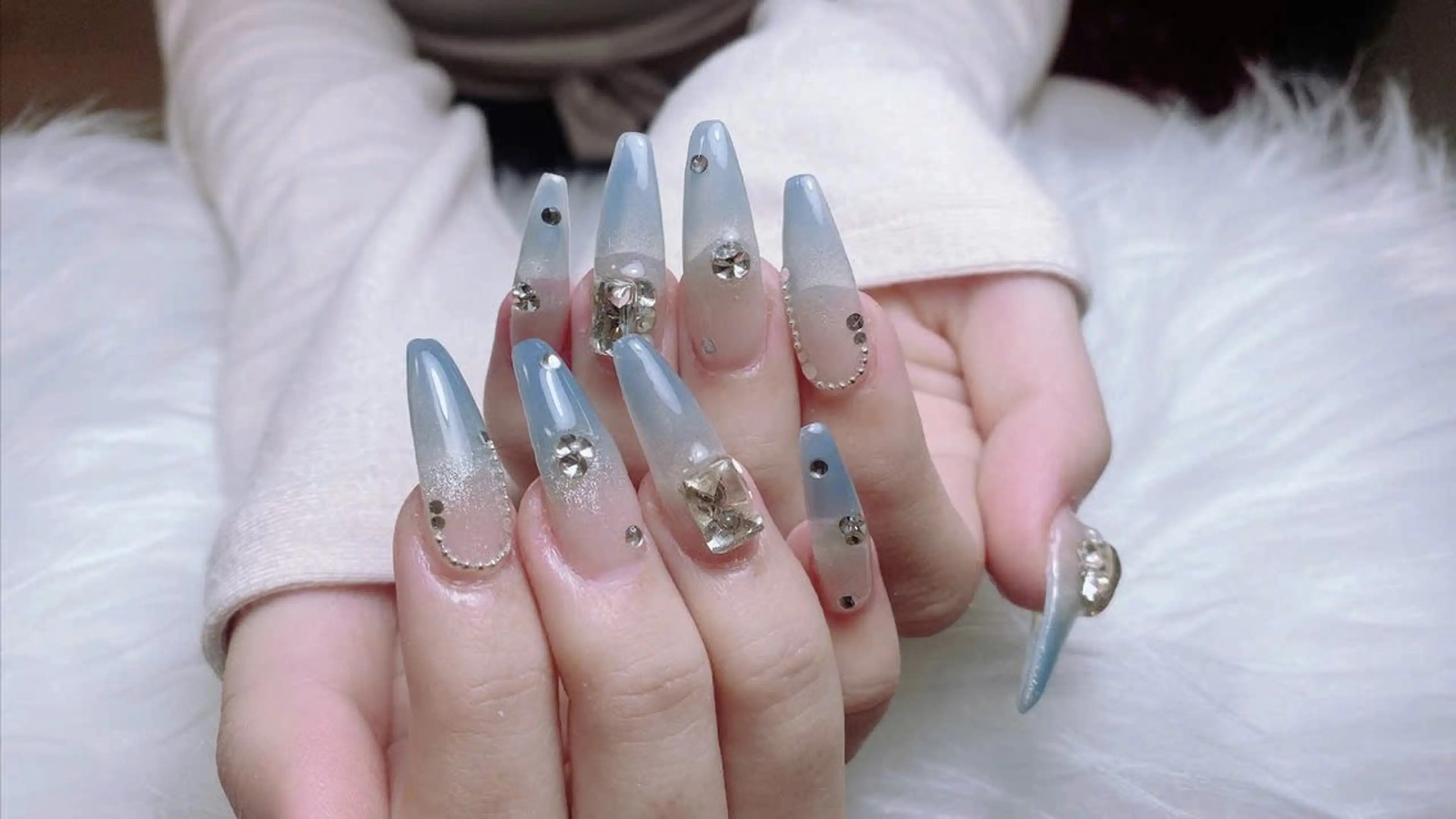 ネイル ハンドネイル REI NAIL1のネイルデザイン