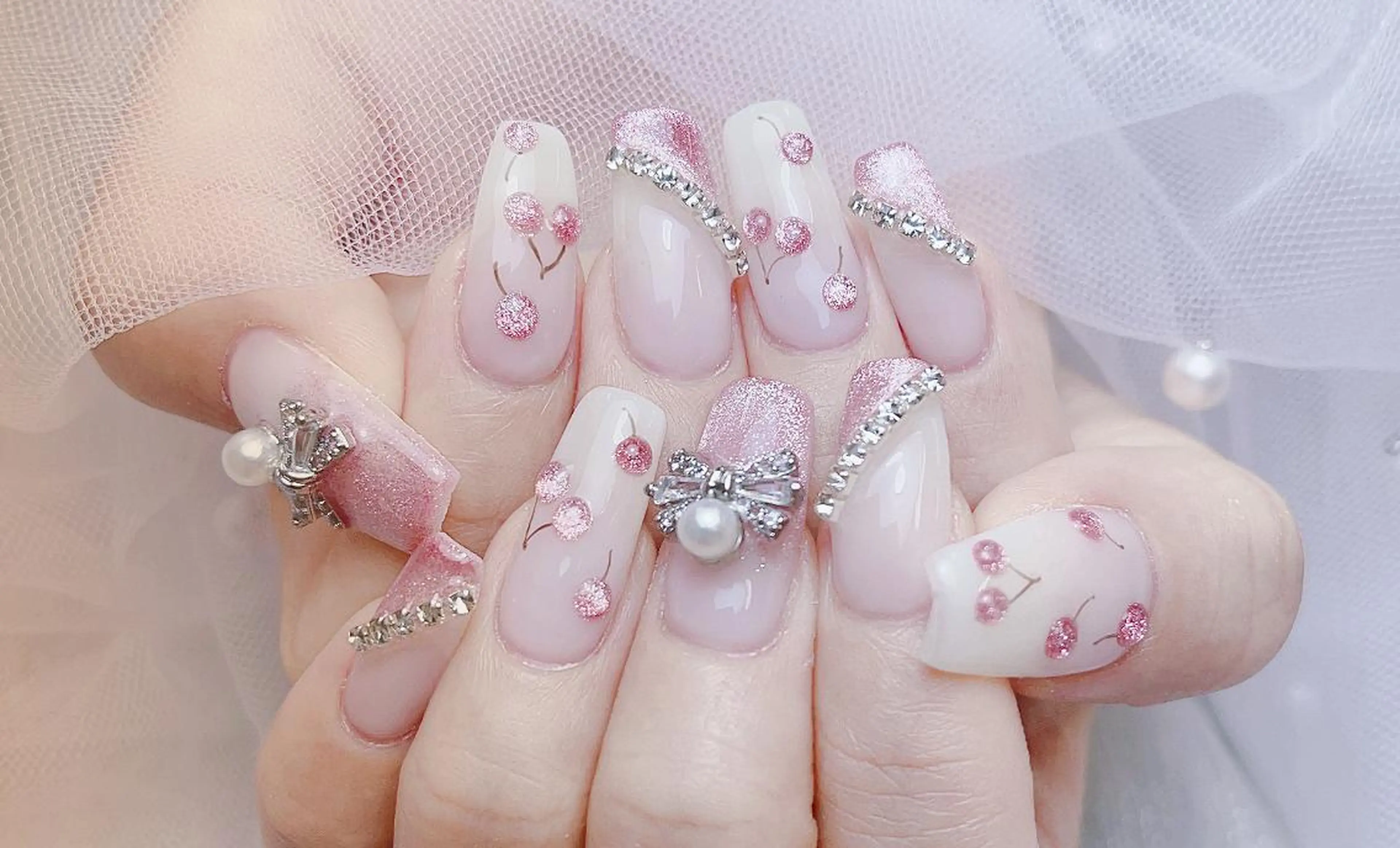 ネイル ハンドネイル ハンドケア Feliz nailのネイルデザイン