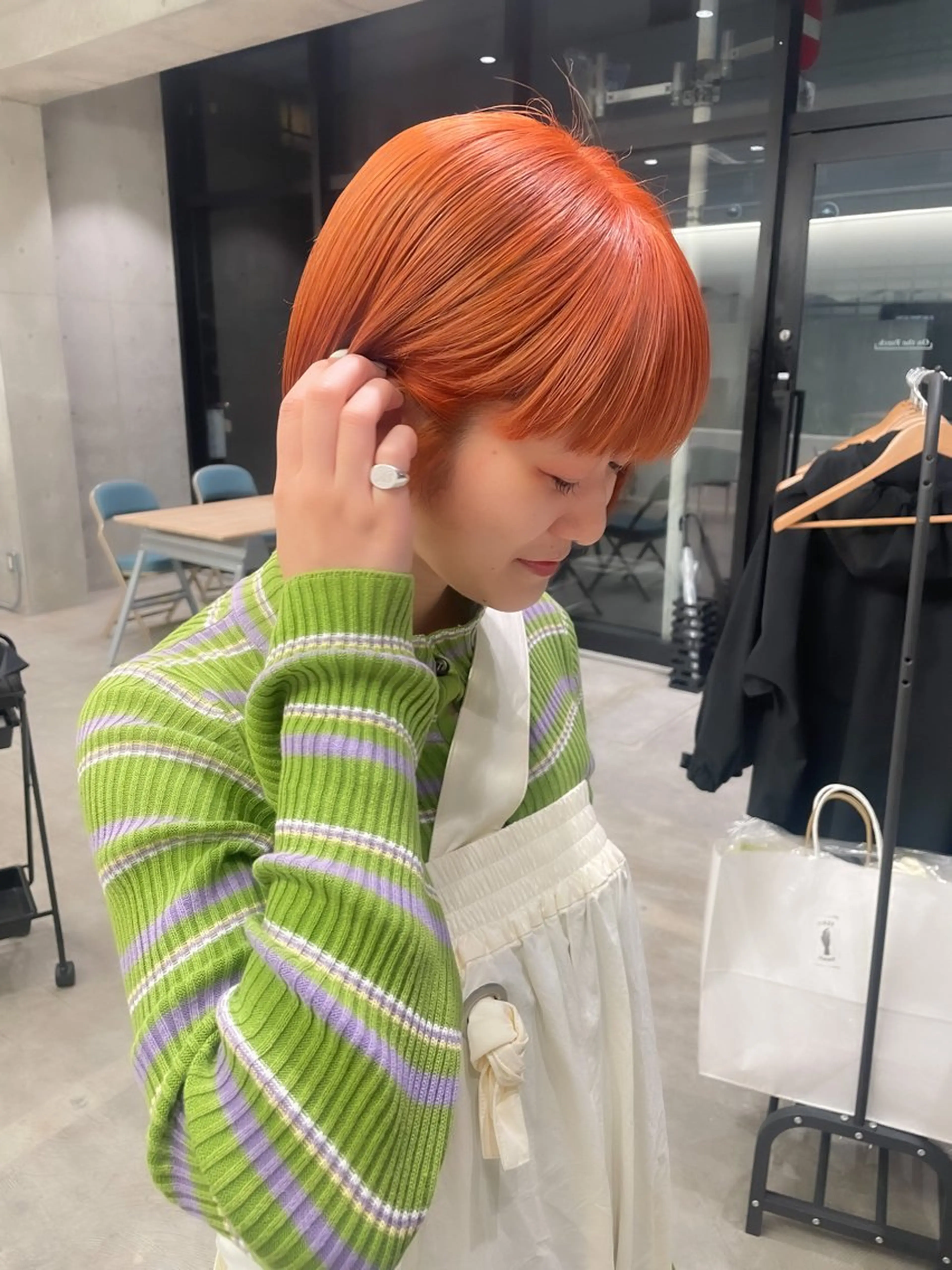 ショート カラー ヘアアレンジ ミニボブ/ブリーチ 🌈MISATOのヘアスタイル