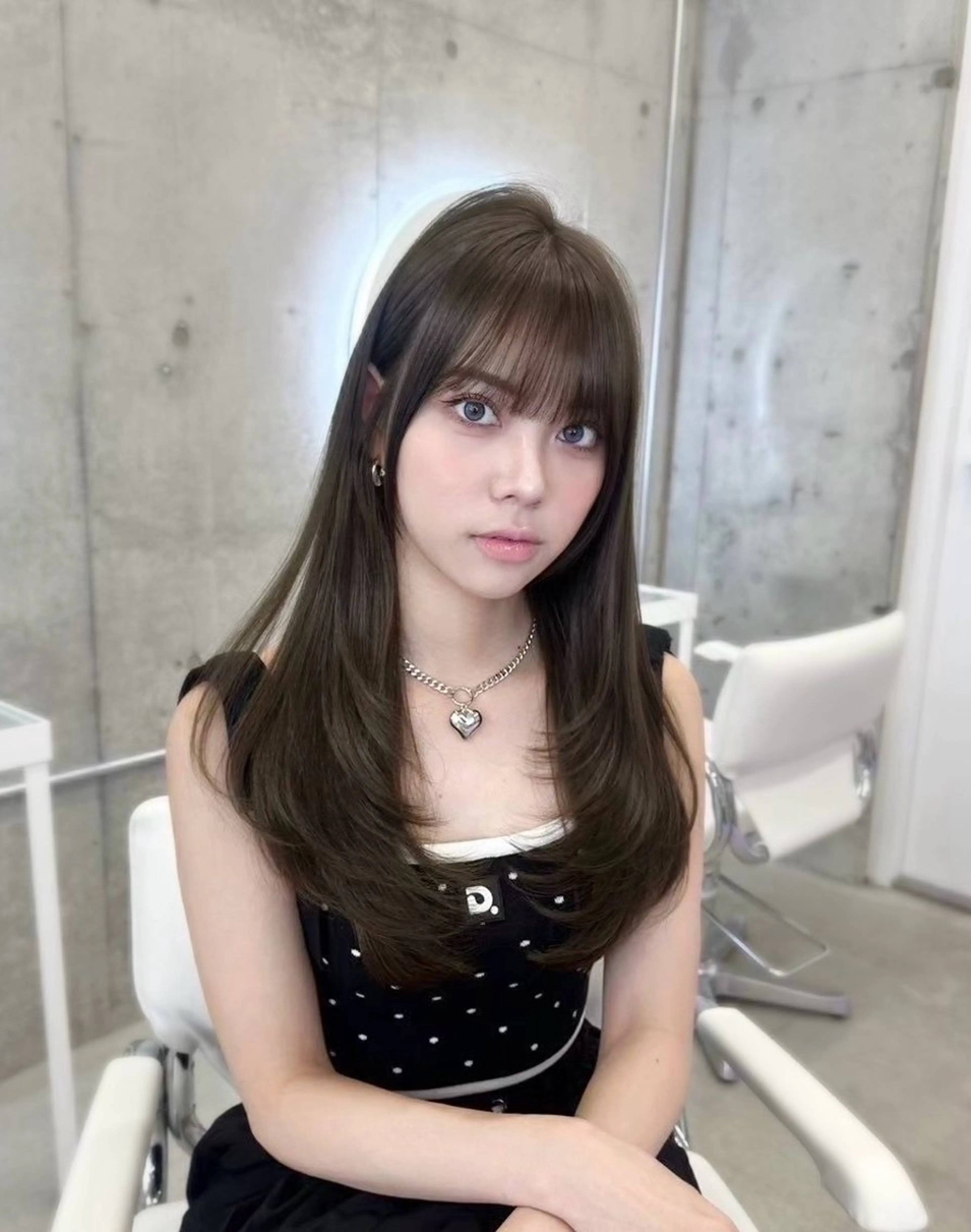 ロング カラー アッシュ アッシュブラウン ブラウンカラー 顔周りカット レイヤーカット 艶カラー/レイヤー /Hime🤍のヘアスタイル