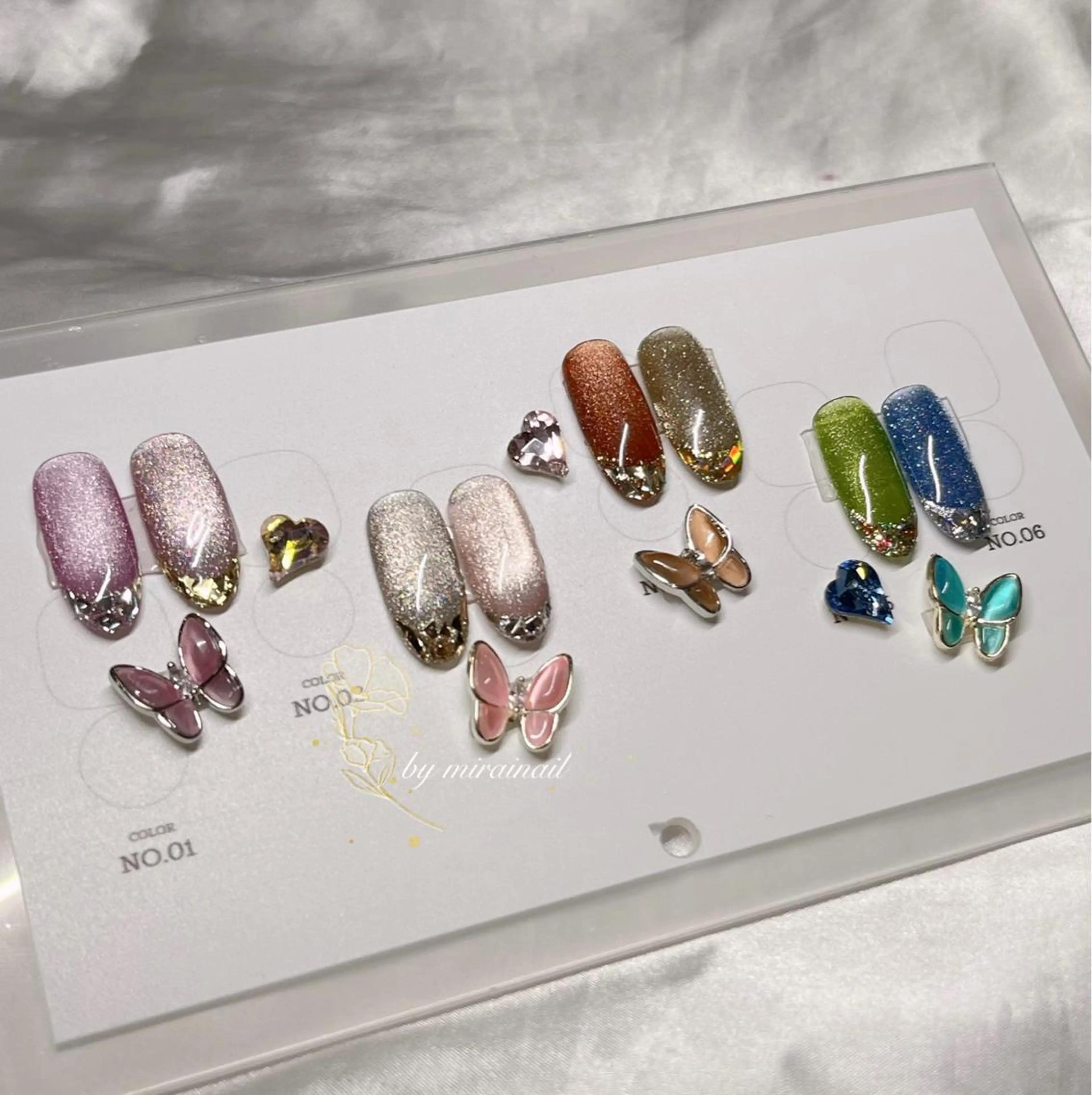 ネイル フレンチネイル ガラスフレンチ マグネットネイル ネイルサロン 9Carats神田のネイルデザイン