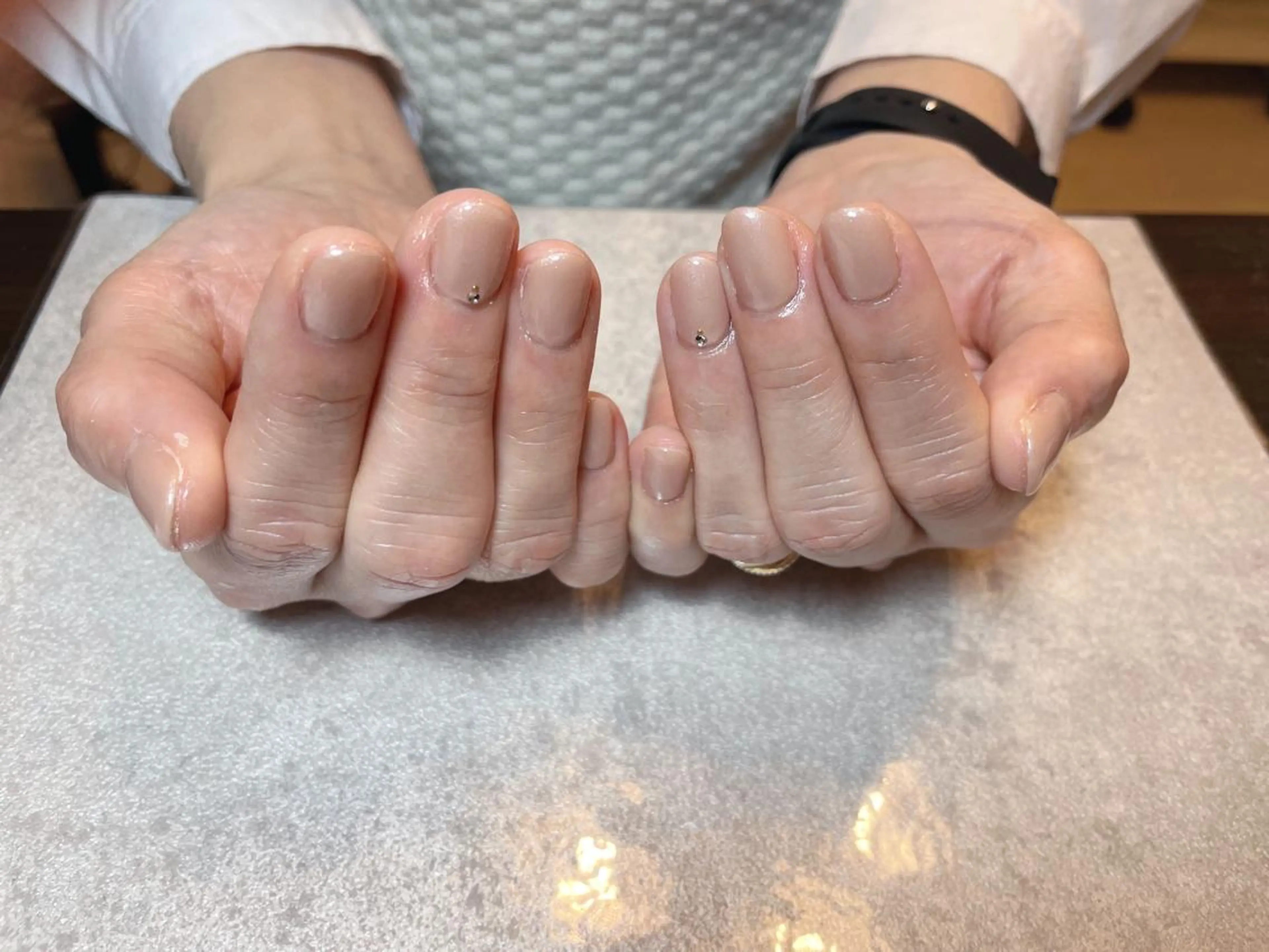 ネイル ジェルネイル キラキラネイル オフィスネイル ワンカラーネイル パラジェル BLANC.nail yuuのネイルデザイン