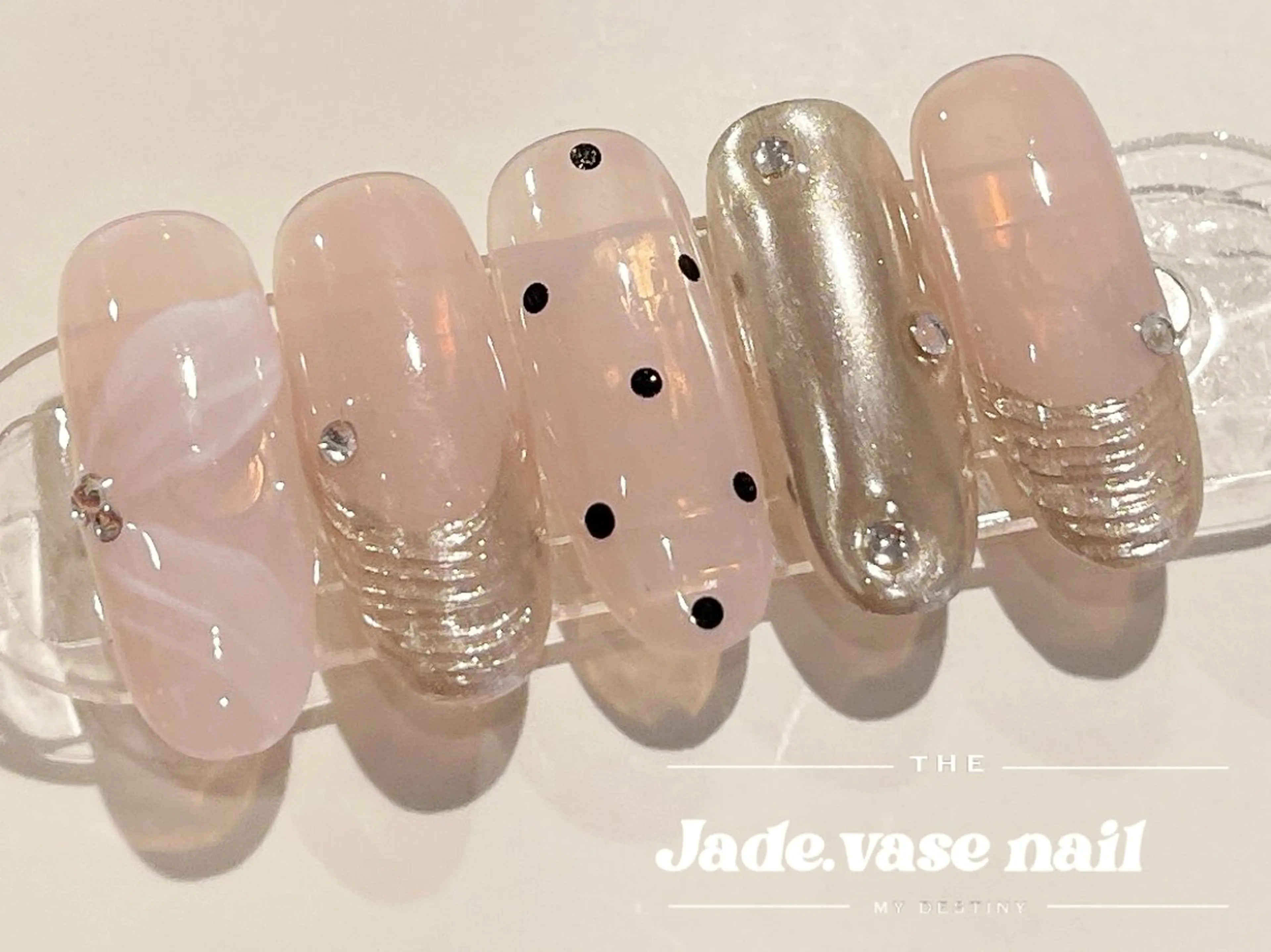 ネイル ハンドネイル ✰Jade.vase 银座のネイルデザイン