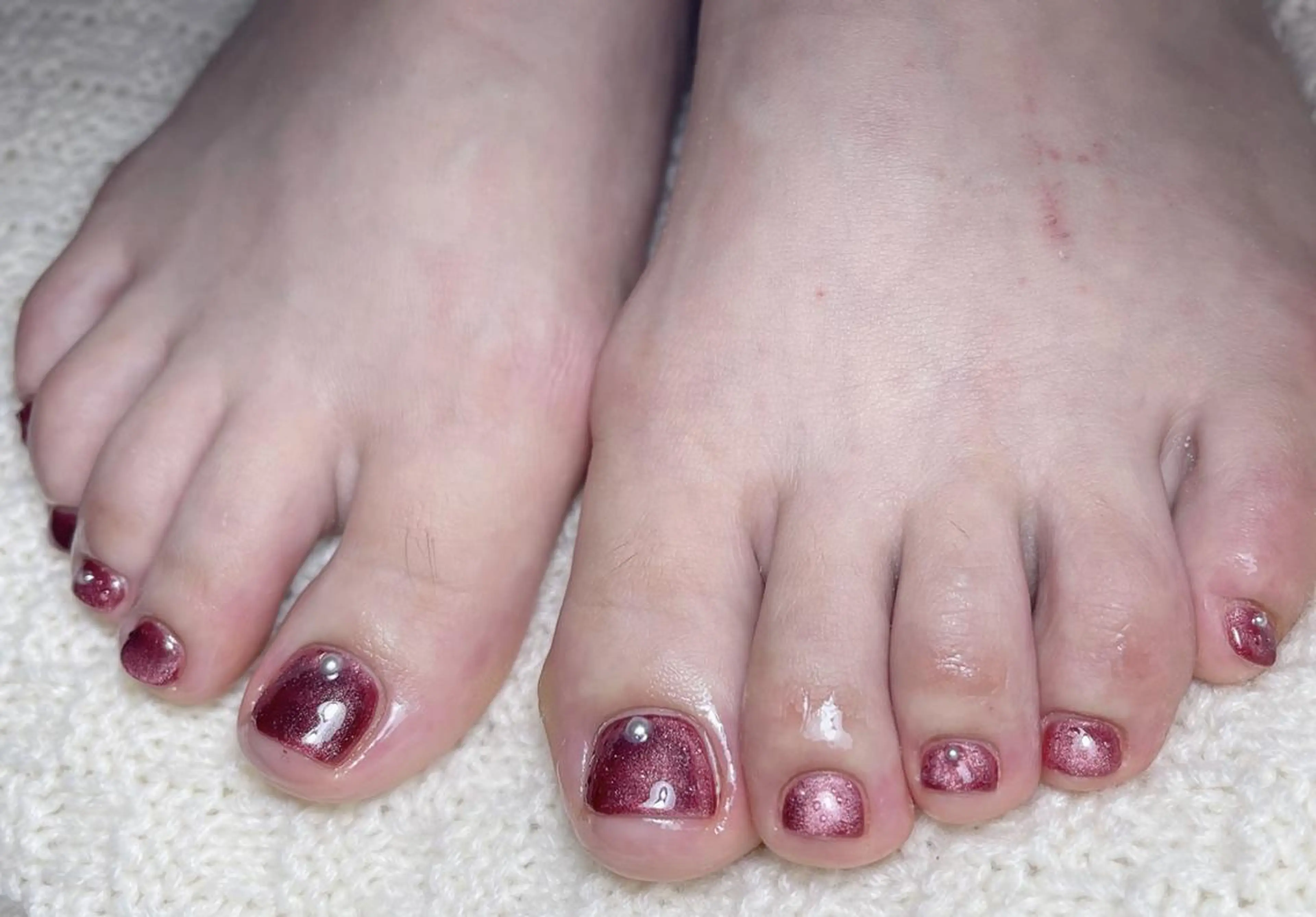 ネイル Rainrain💧 パーツ豊富、やり放題のネイルデザイン