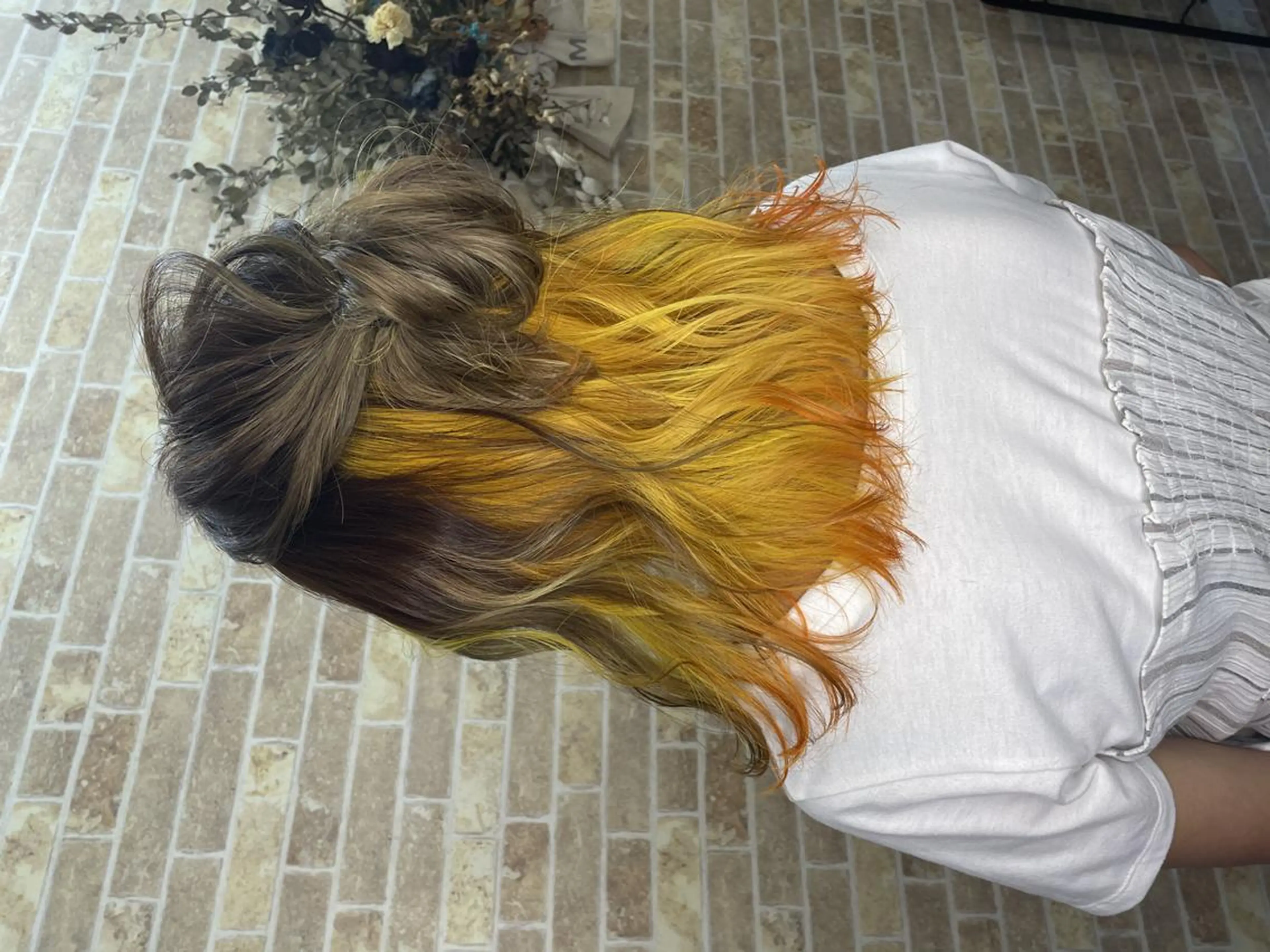 カラー 派手髪/ハイトーン/ エクステ✨ユウキのヘアスタイル