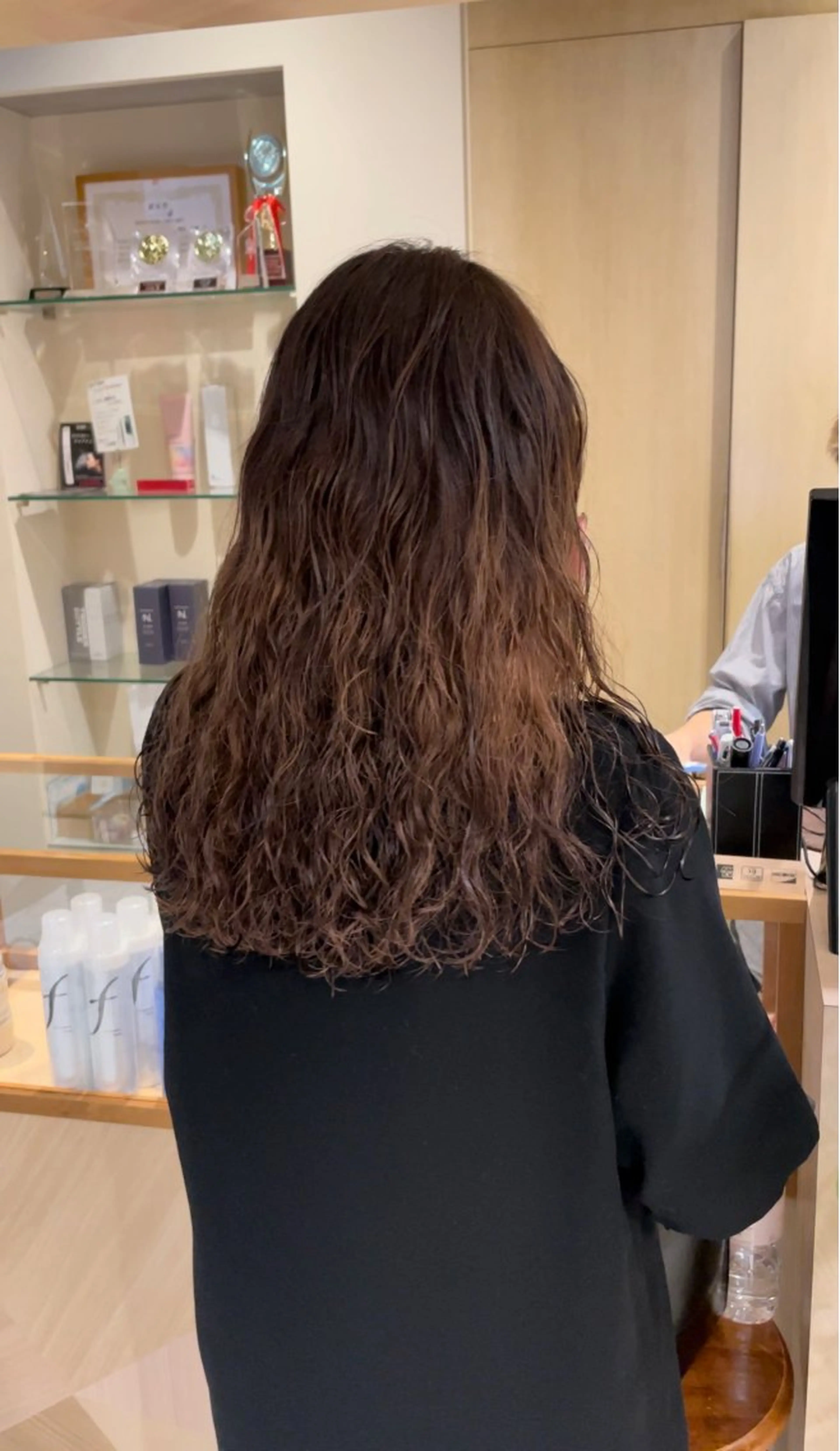 セミロング カット パーマ トリートメント 大石 陽菜のヘアスタイル