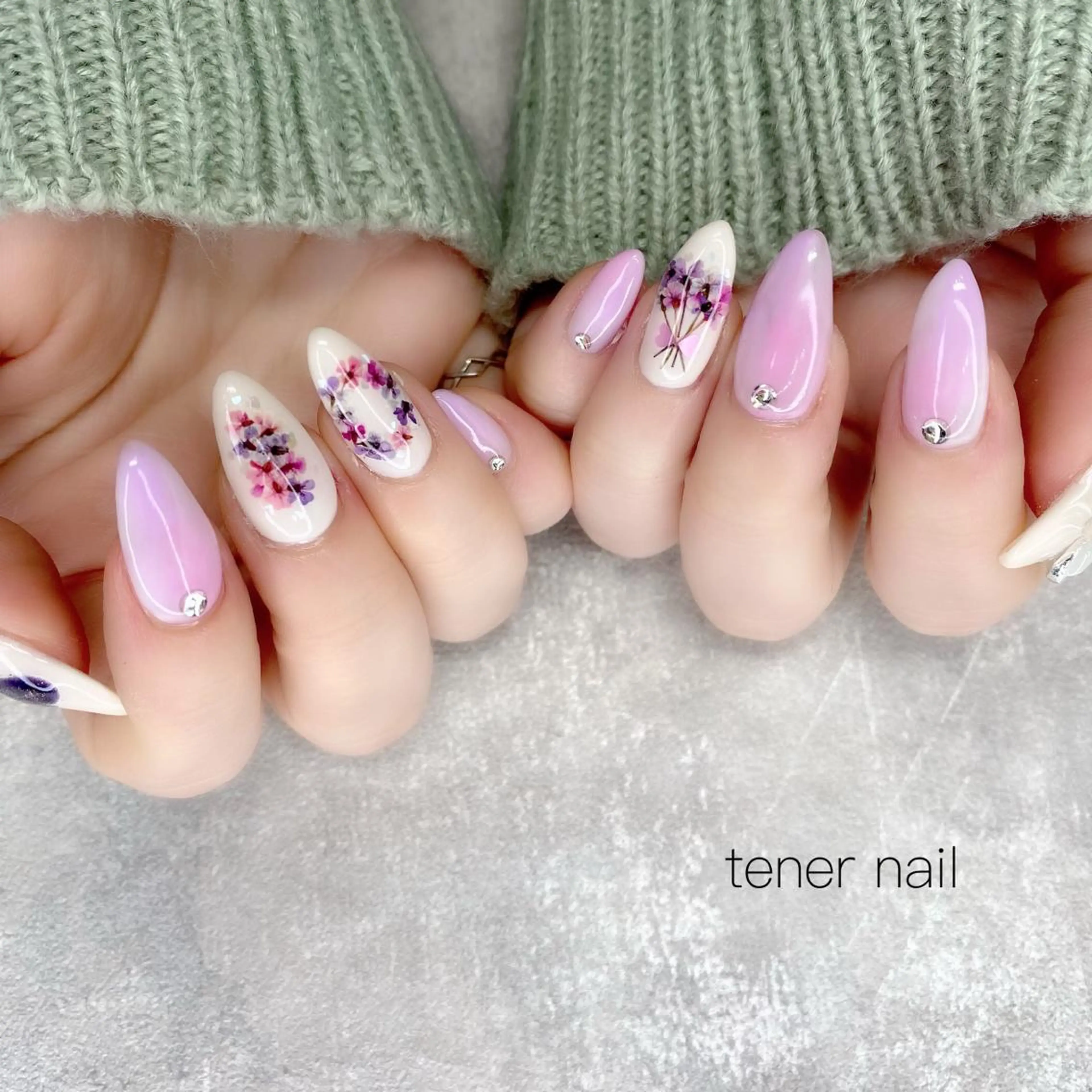 ネイル フラワーネイル 大理石ネイル(マーブル) テネルネイル tener nailのネイルデザイン