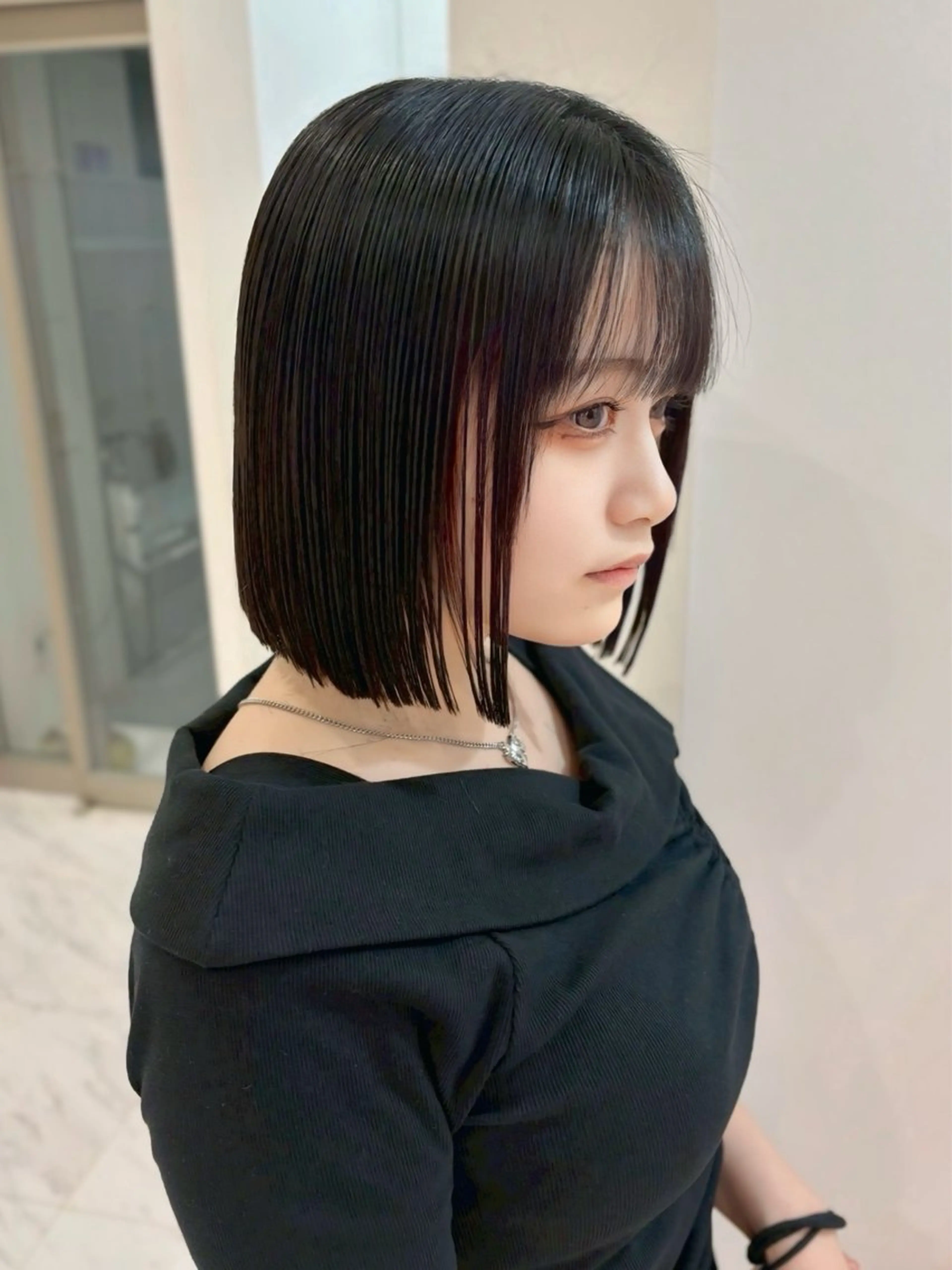 【広がりから脱出】うねり改善縮毛矯正(ストレートパーマ)＋まとまるカットの写真