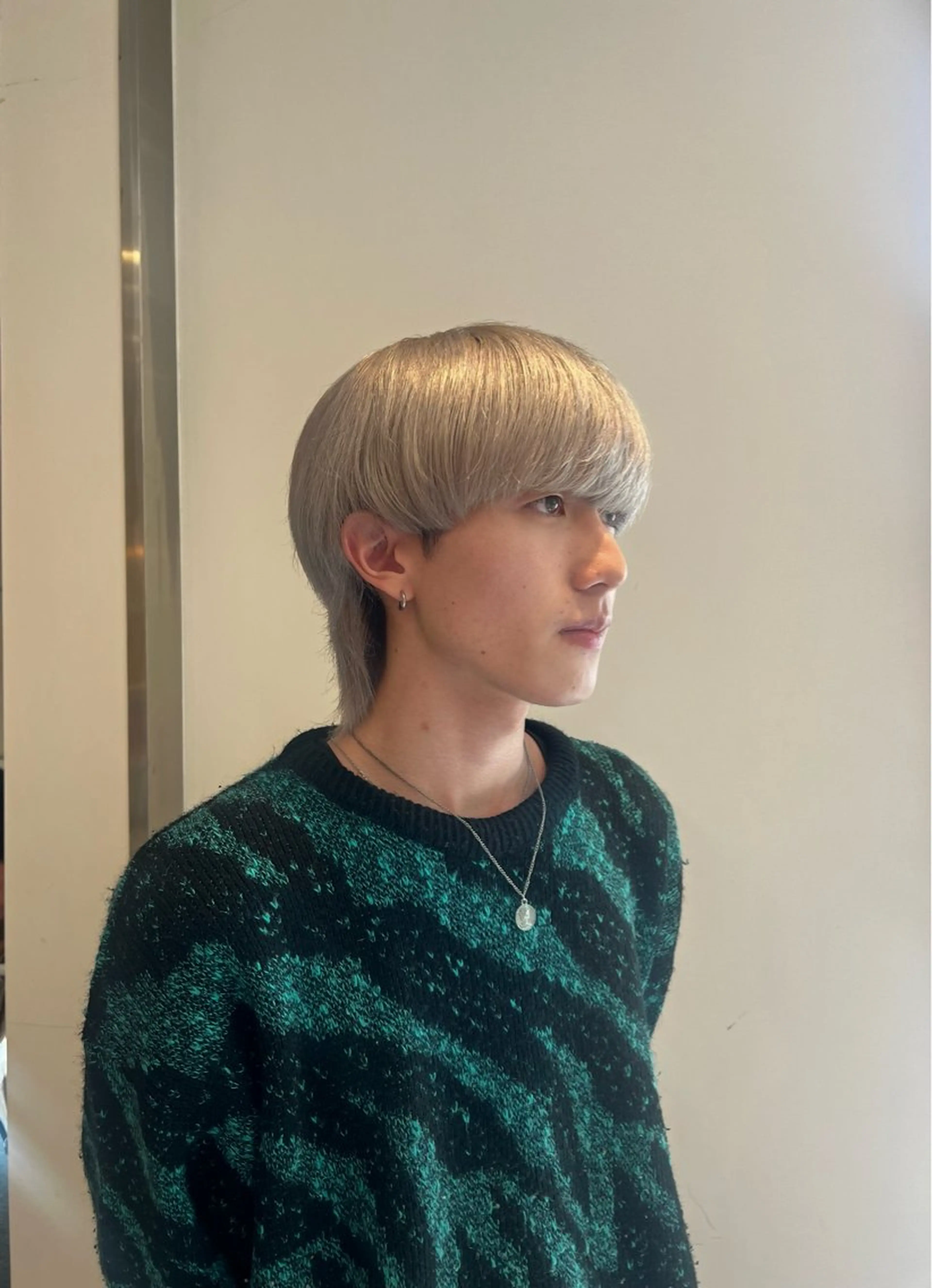 カラー hiyori /ハイトーンカラーのヘアスタイル