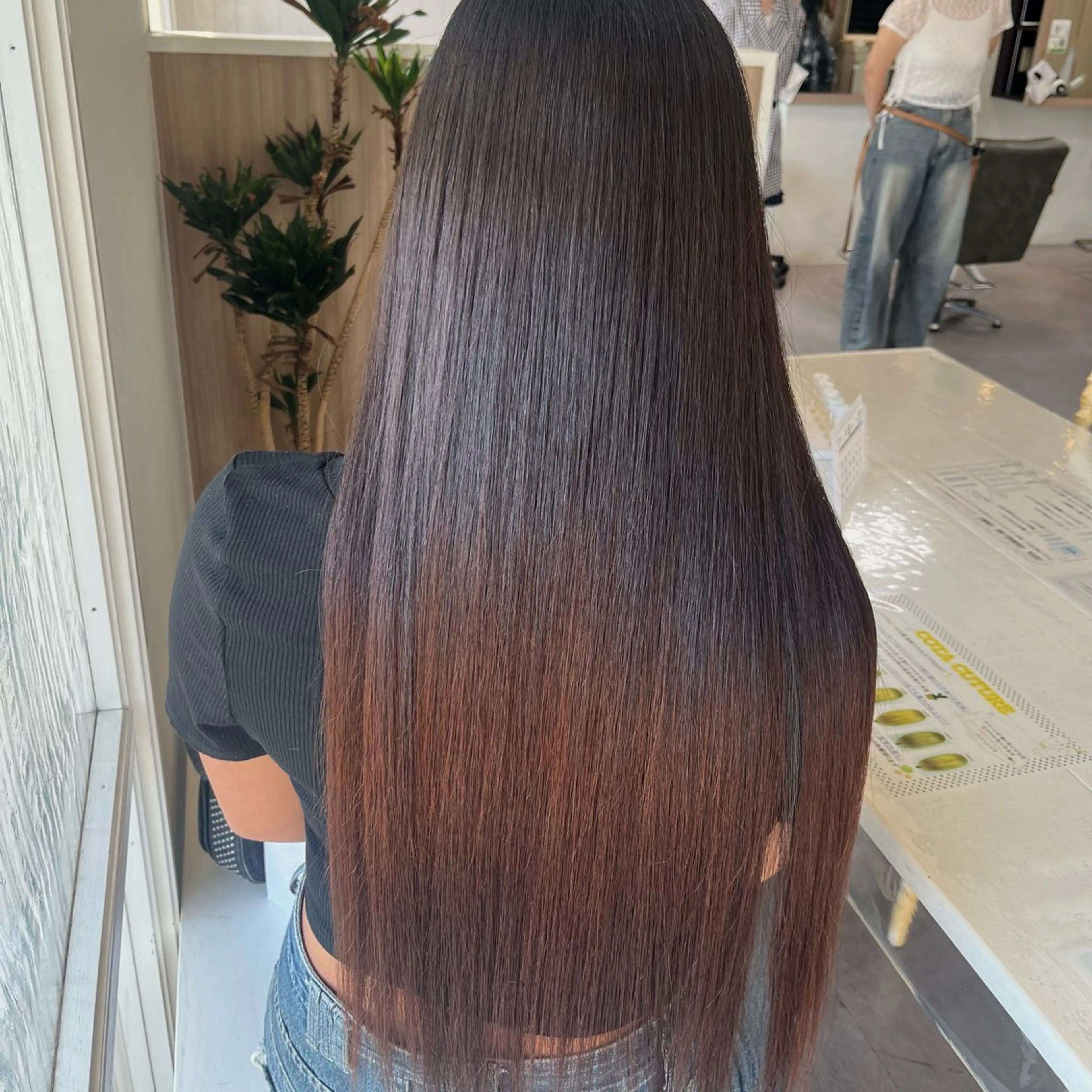 ロング 光本 千紘のヘアスタイル