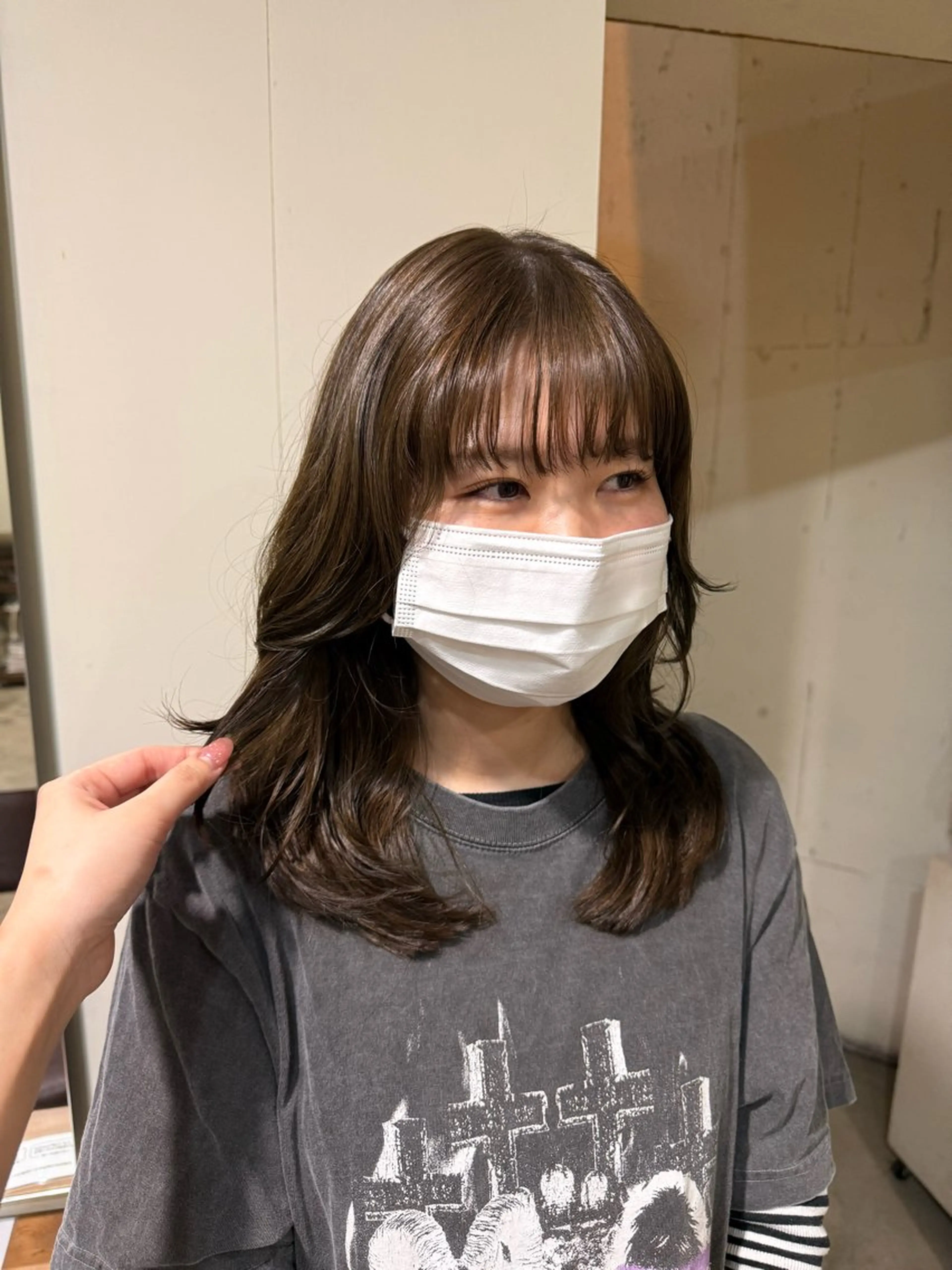 カラー アッシュ ヘアカラー 西脇 琉香のヘアスタイル