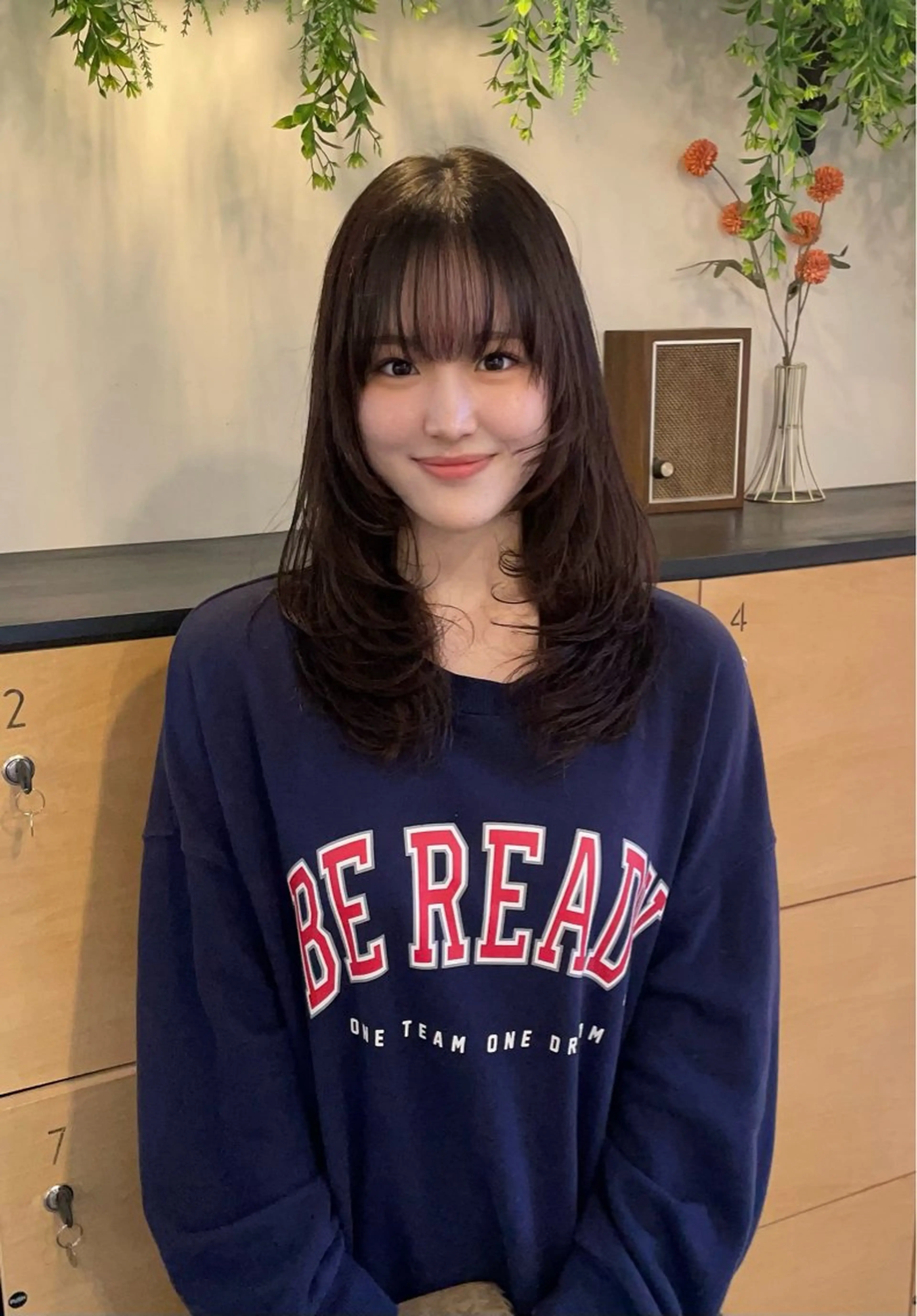 ロング レイヤーカット モテるブラウンカラー の達人Tomoyaのヘアスタイル