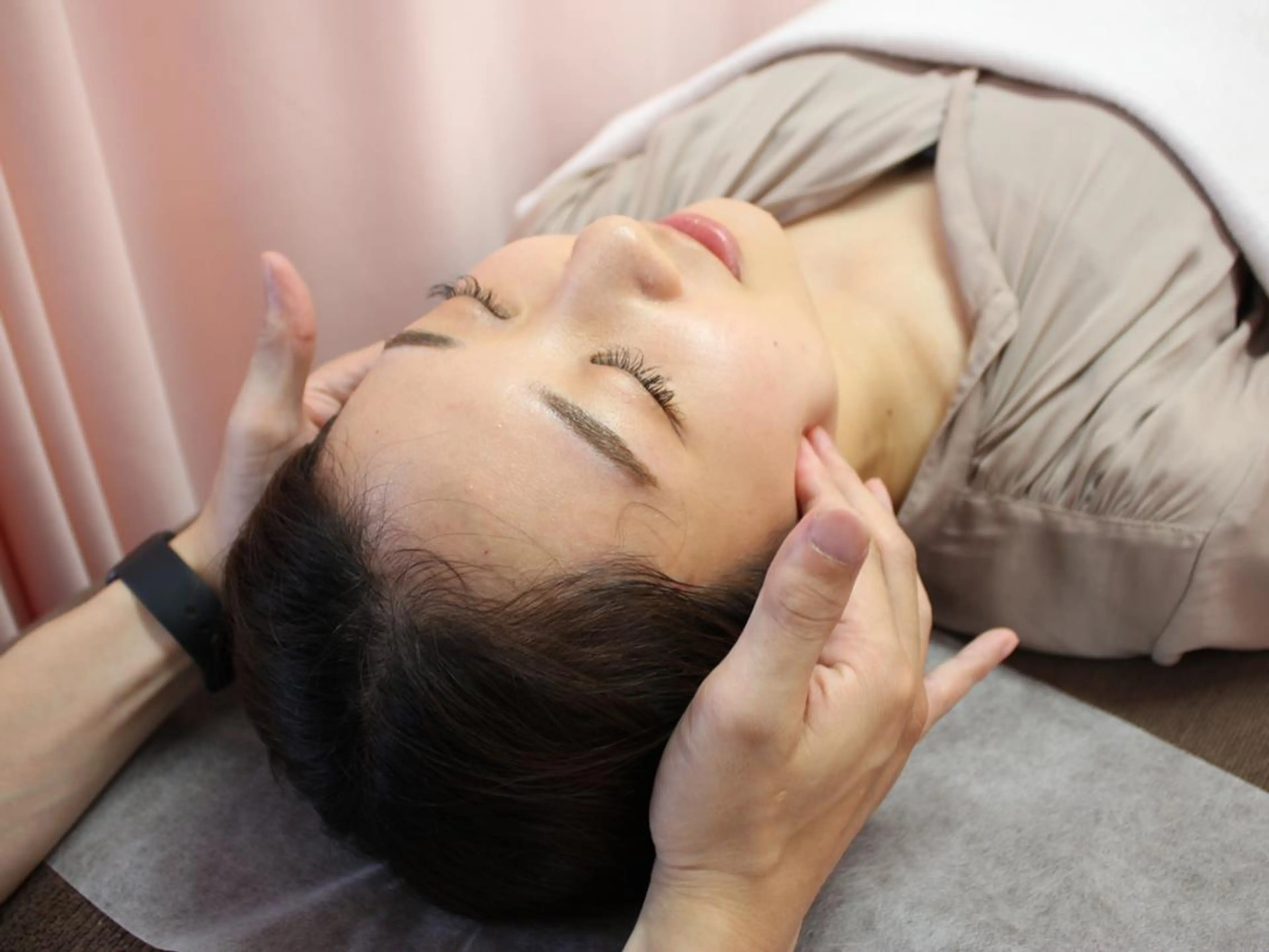 エステ リラク 同心整骨院 美容鍼・整体・小顔のエステ・リラクイメージ