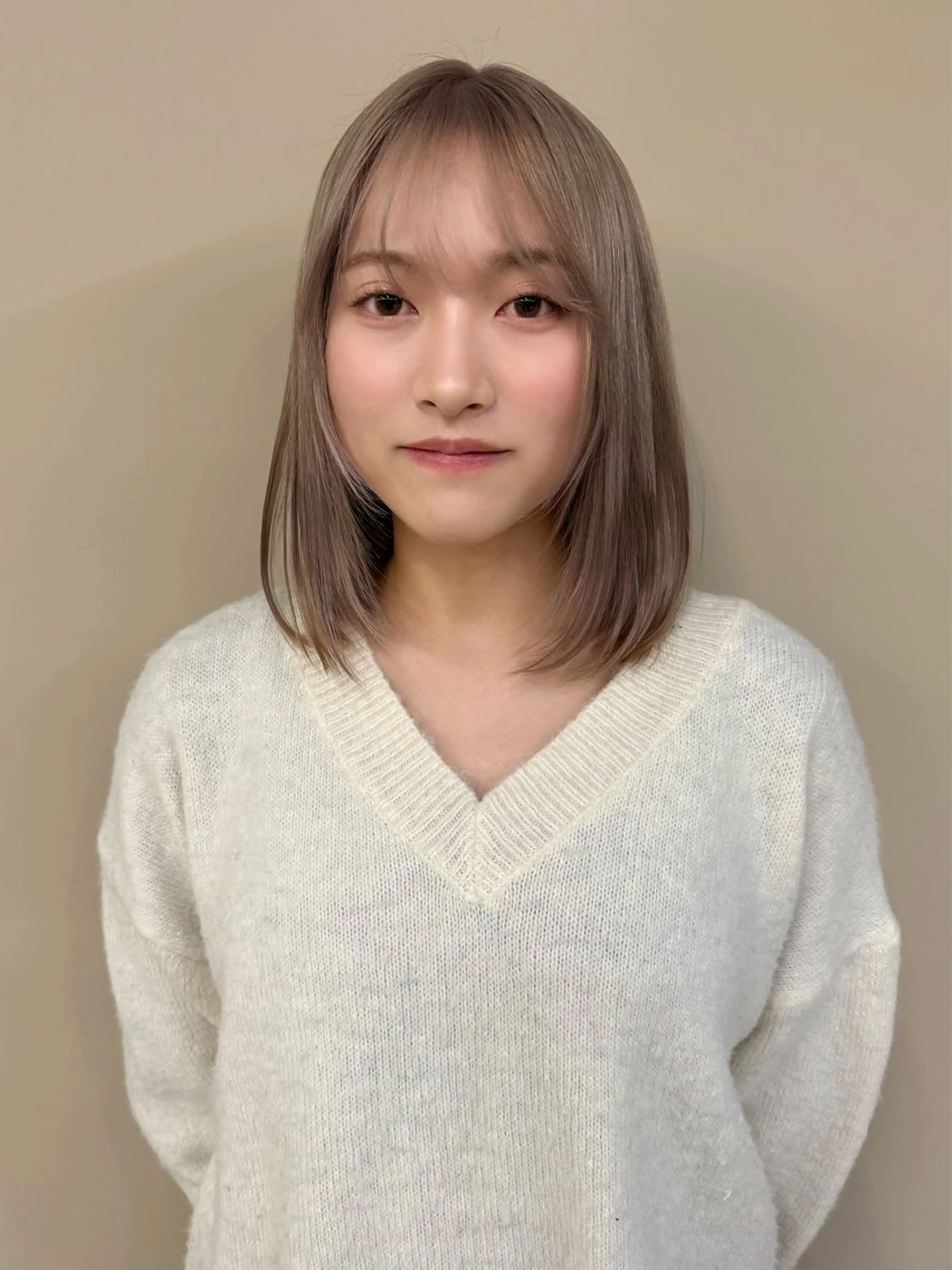 ミディアム カラー ヘアアレンジ 縮毛矯正履歴からの ブリーチ /mamiのヘアスタイル