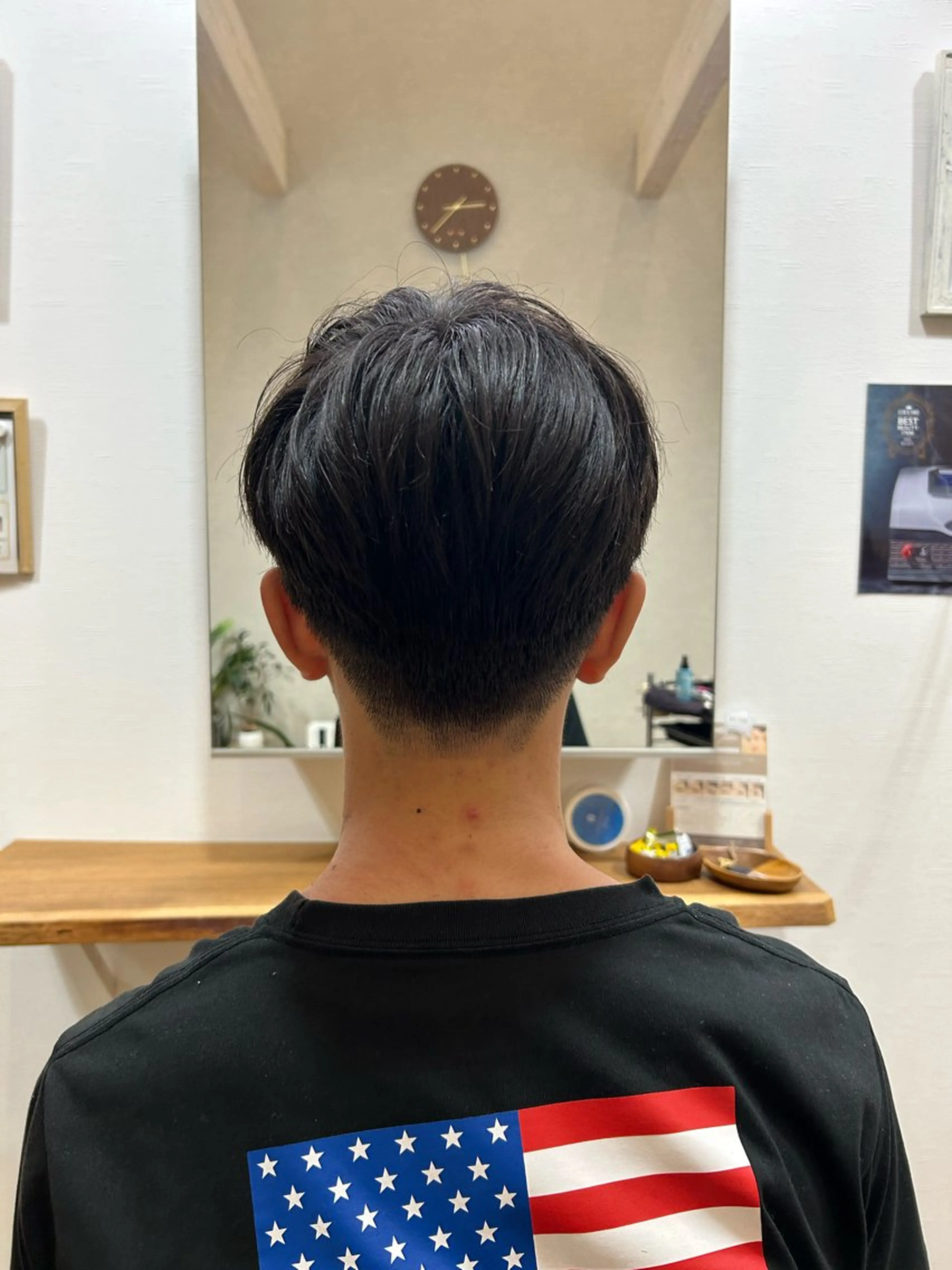 ショート メンズ カット 根石 結菜のヘアスタイル