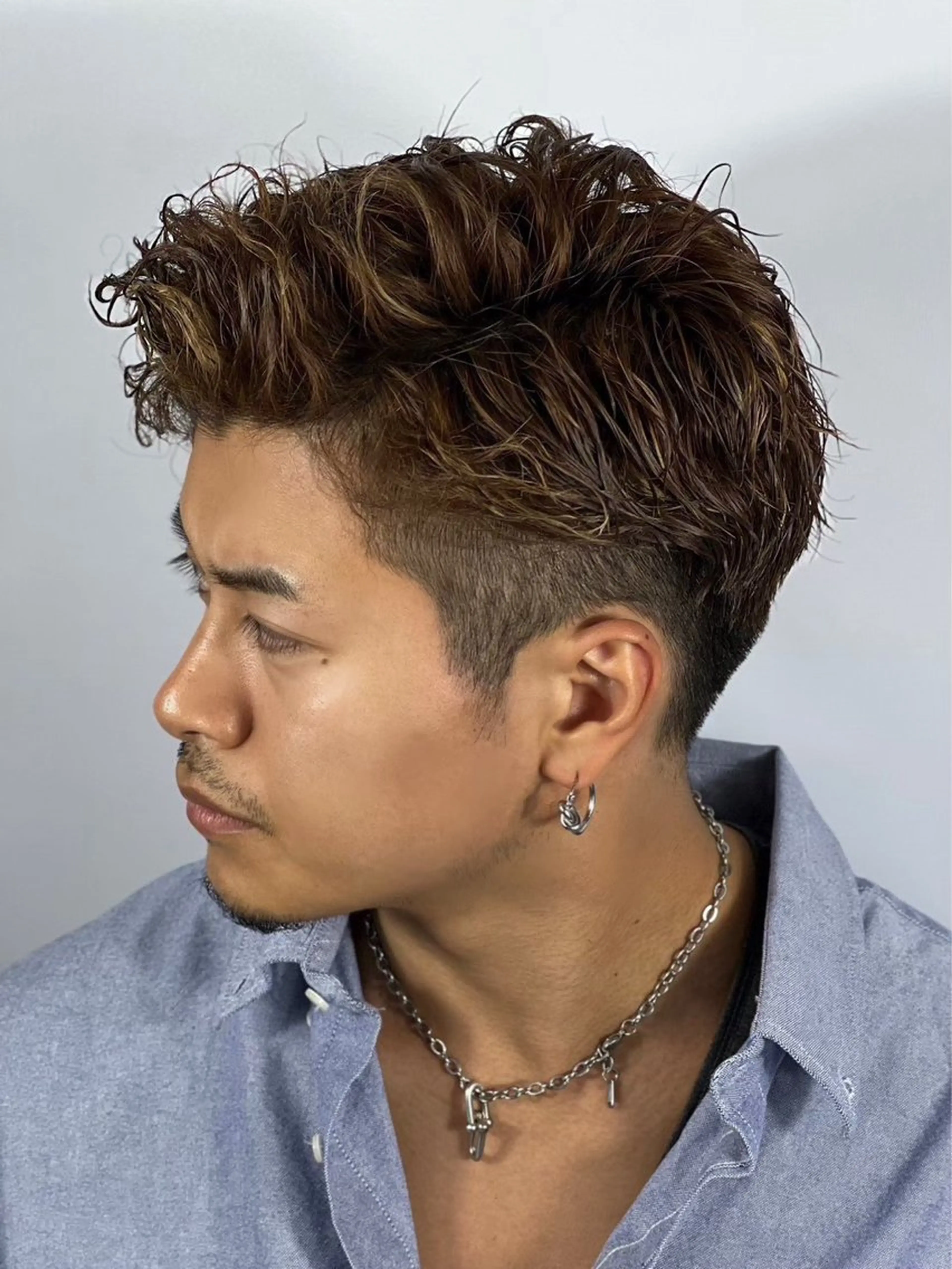ミディアム ミディアムパーマ 髪質改善 韓国風ヘア カット パーマ 阿賀 佑季のヘアスタイル