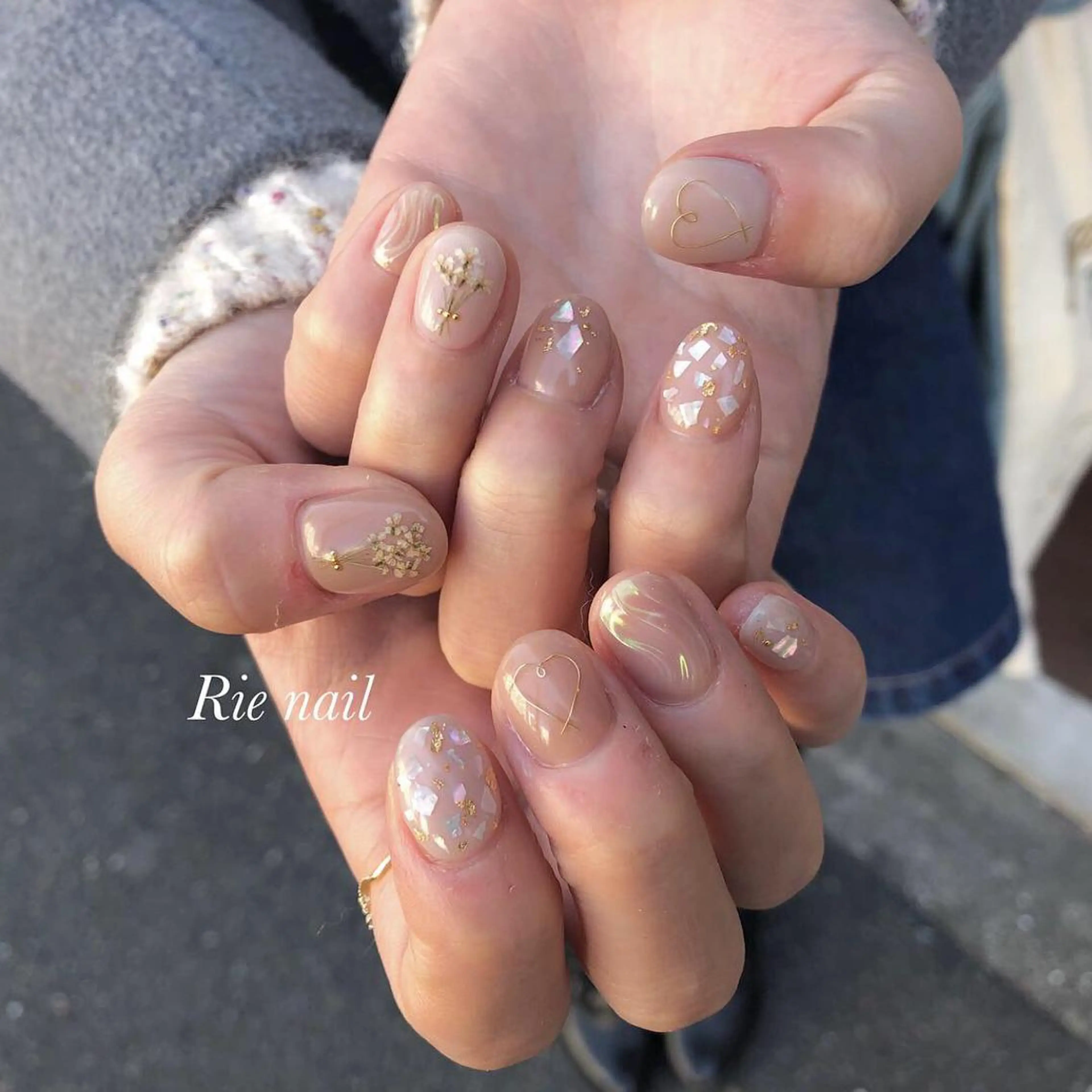 ネイル アートネイル ハート ミラーネイル ハンドネイル claire_ rie.のネイルデザイン