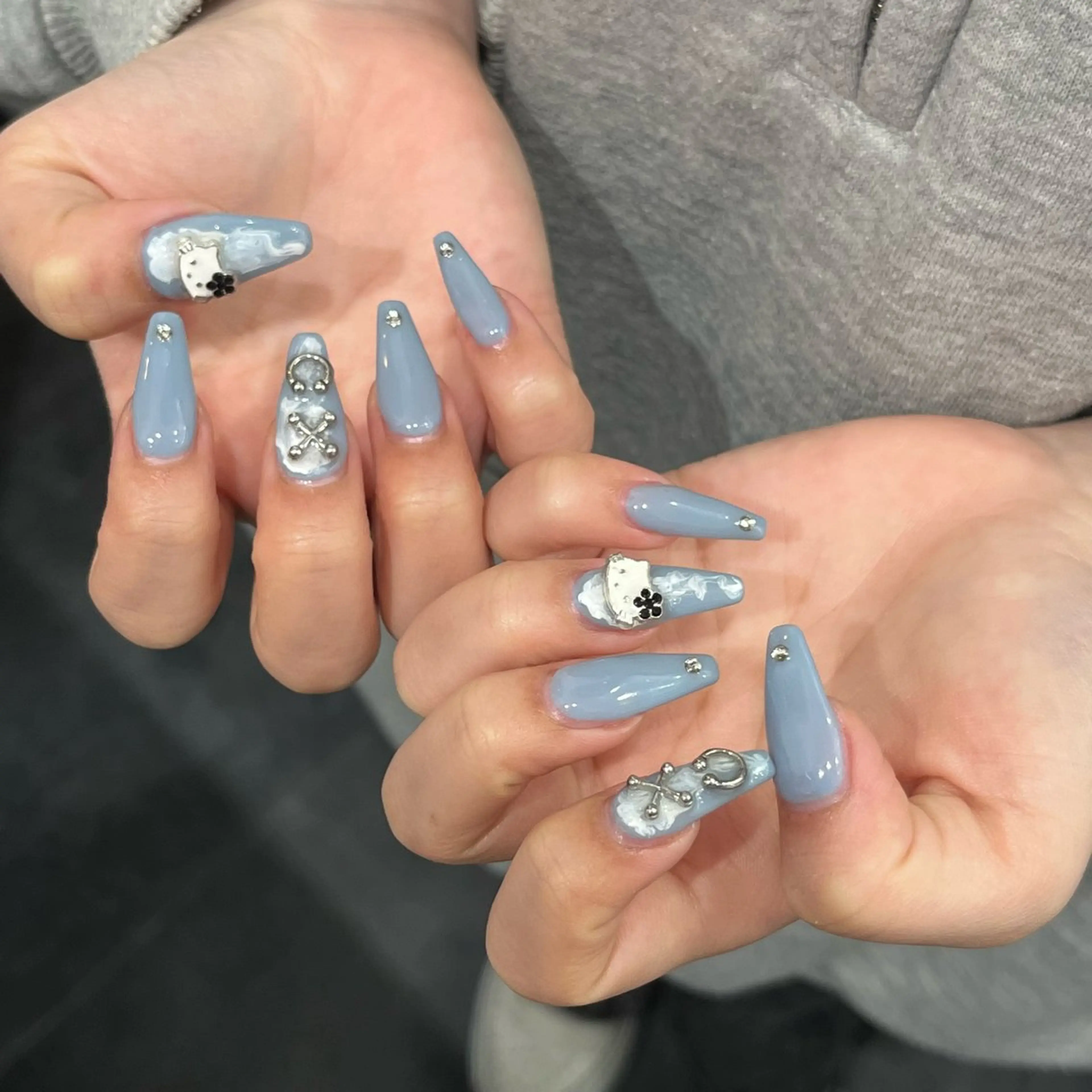 ネイル VENUSBELT Miiのネイルデザイン