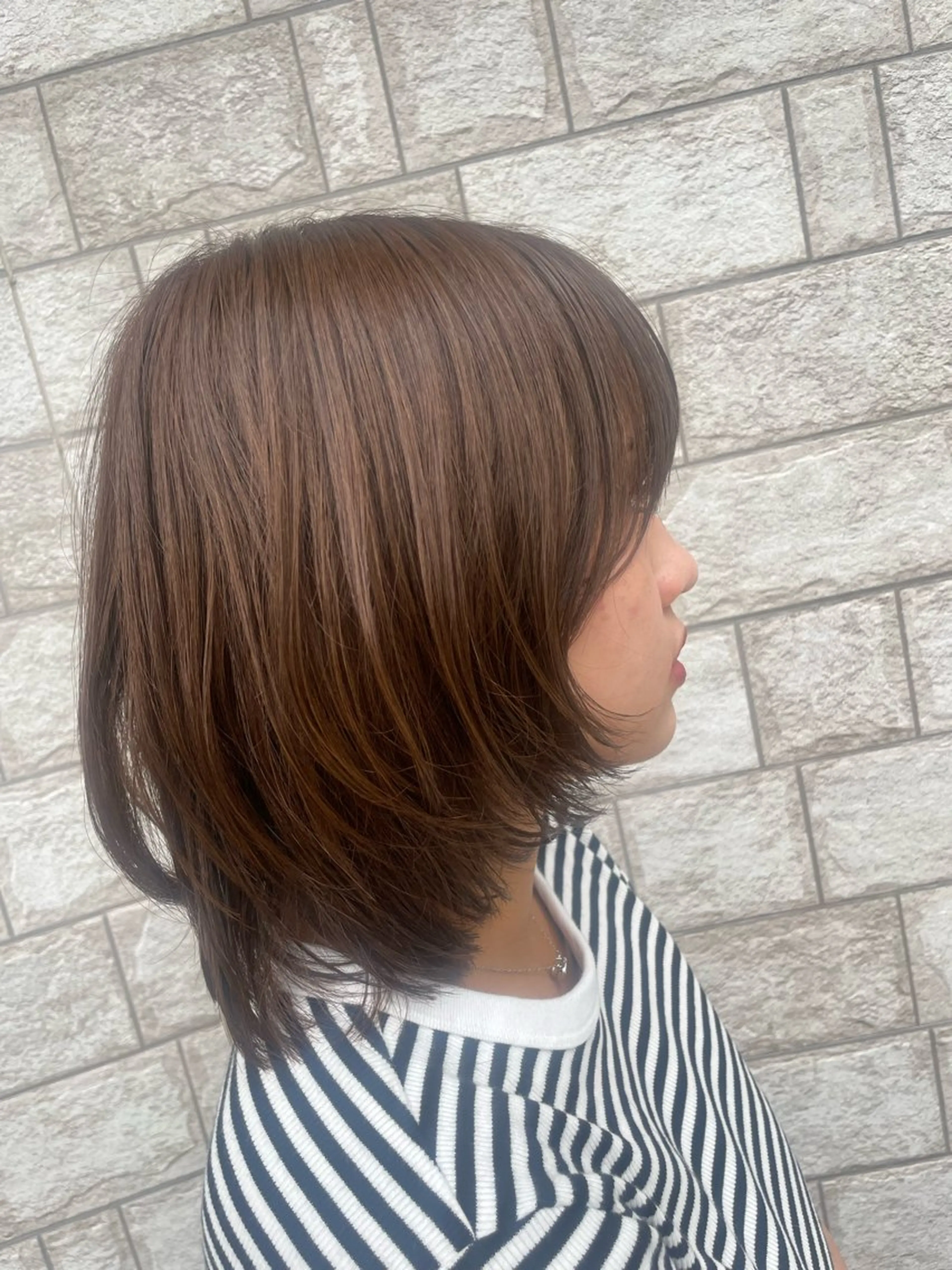 ミディアム 渡辺 恵理佳のヘアスタイル