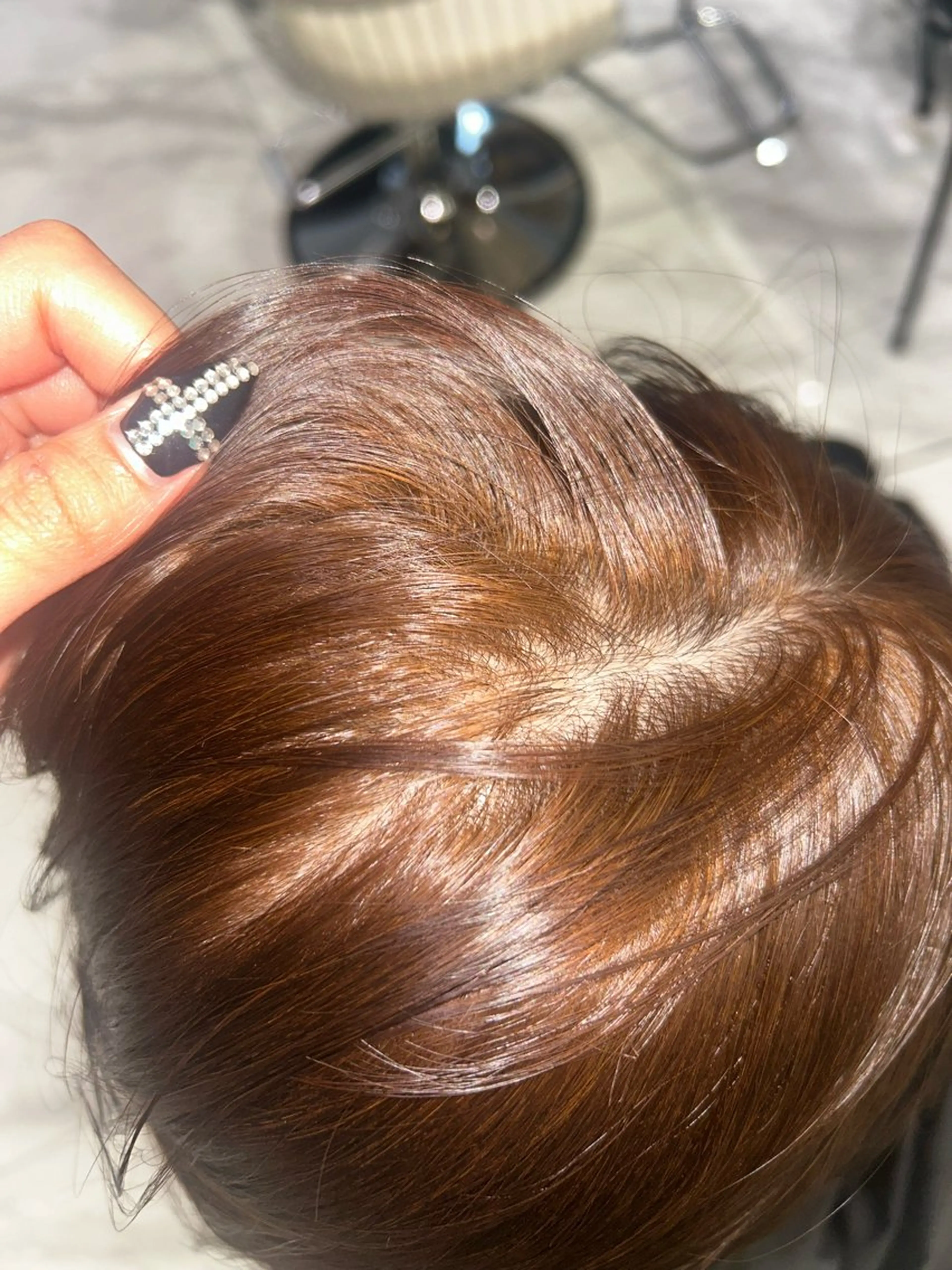 カラー レイヤー／マツエク 💋𝑨𝑵𝑵𝑨のヘアスタイル