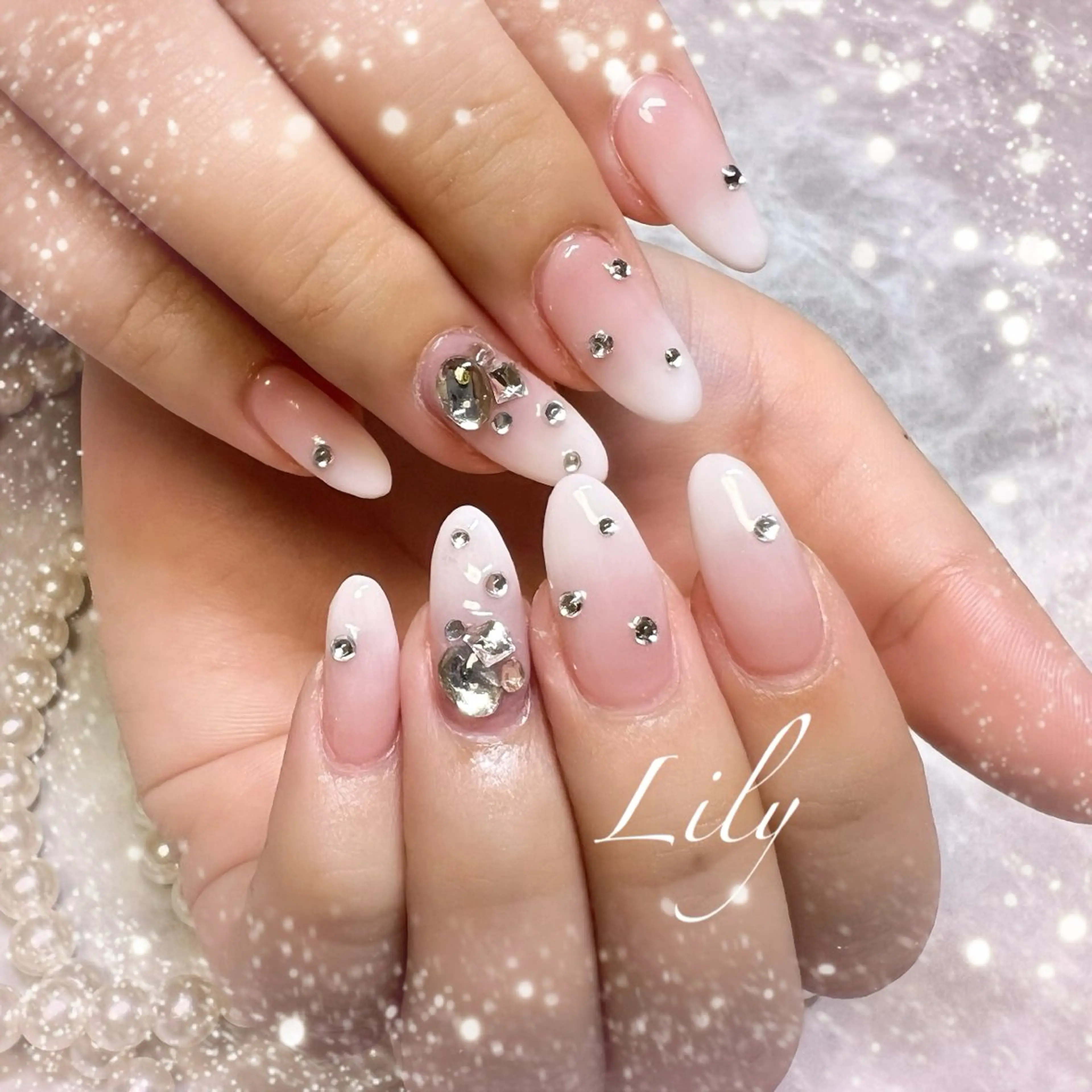 ネイル ハンドネイル Lily*nail 🌻Mii🌻のネイルデザイン